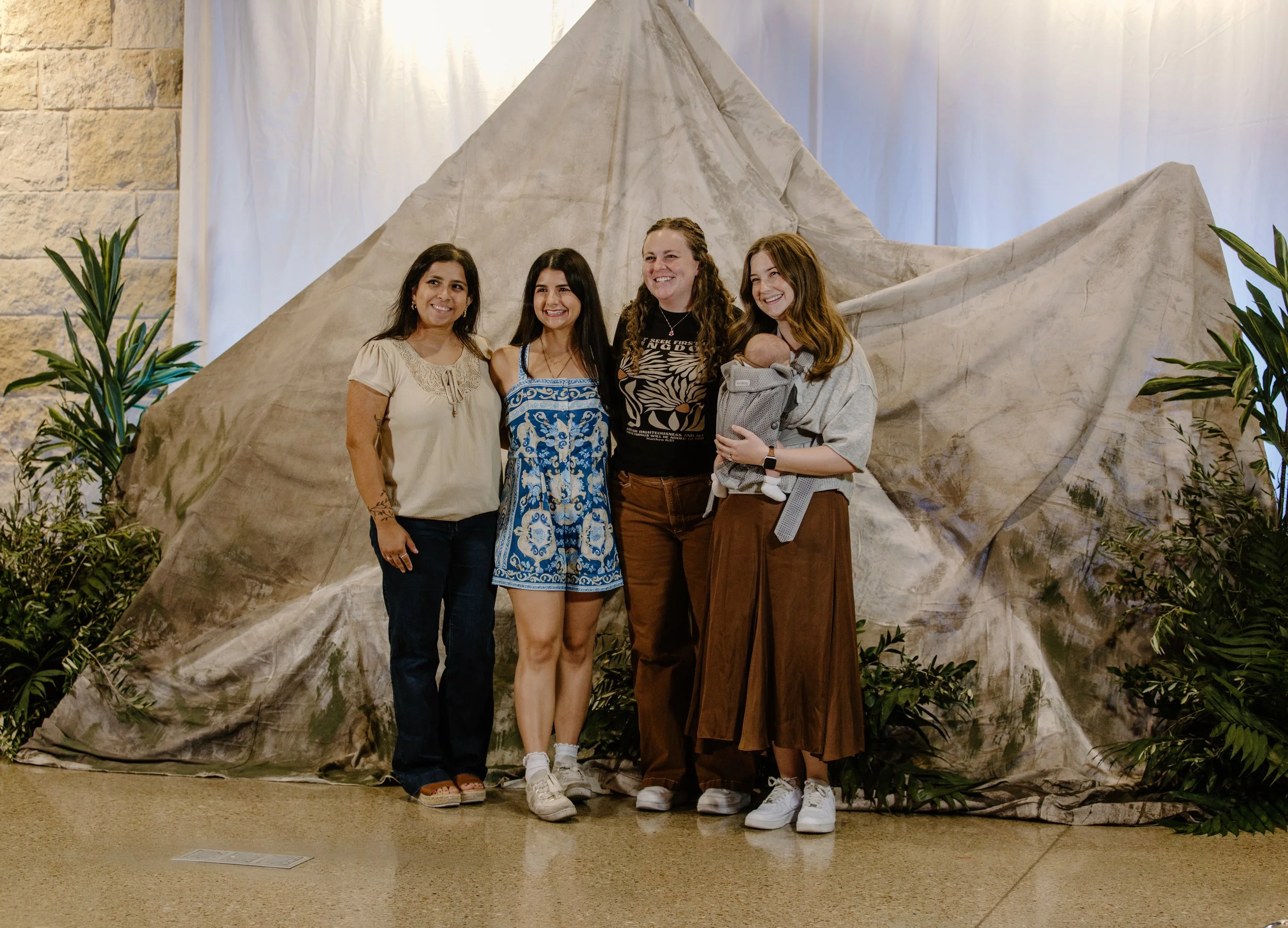 Sisterhood Night -12.jpg