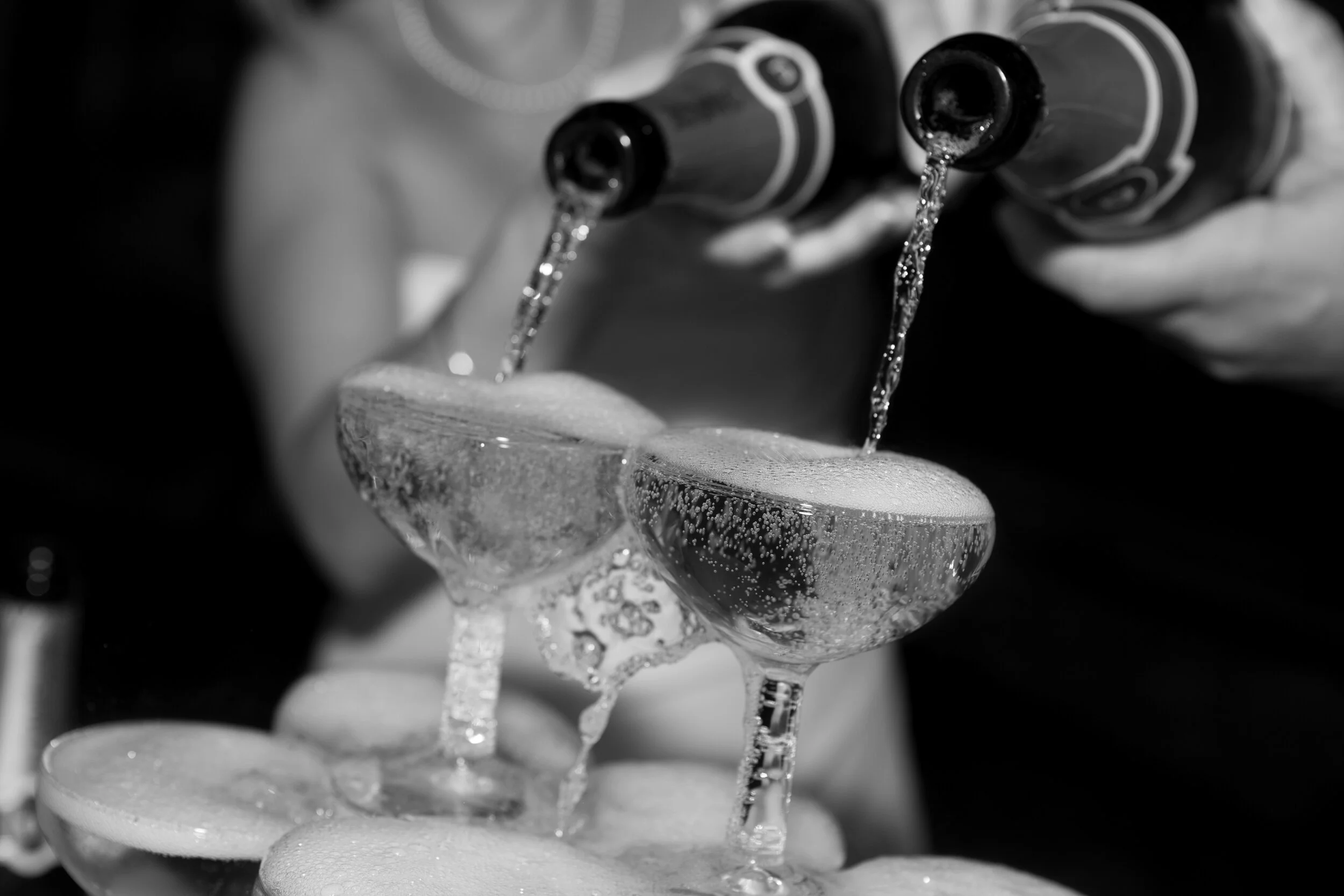 Champagne Pour.jpeg