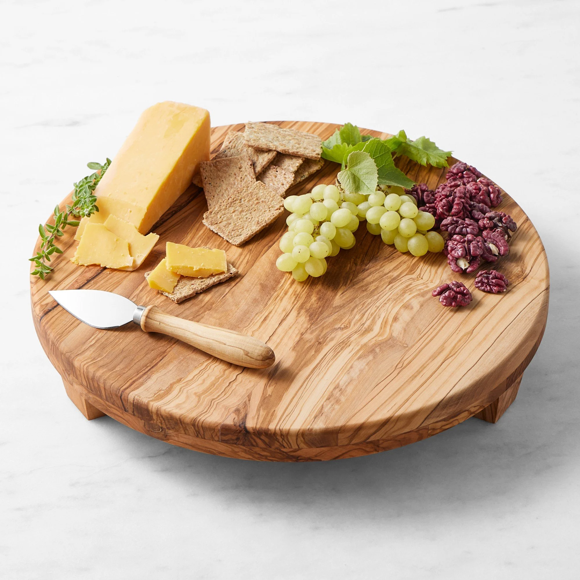 Olivewood Round Footed Pedestal with Cheese Knives