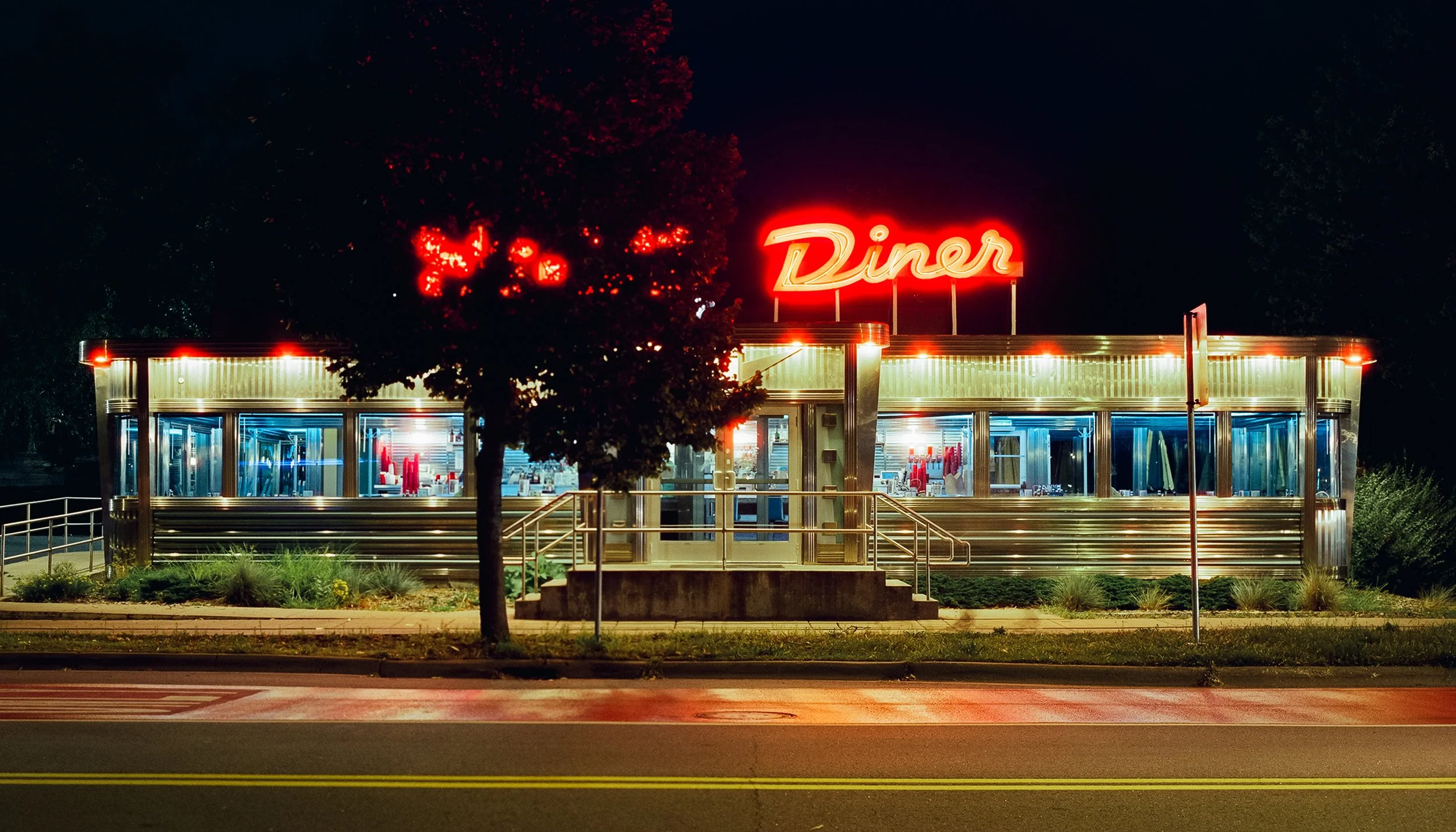 Hi-Lo Diner Wide | Minneapolis, Minnesota | 2024