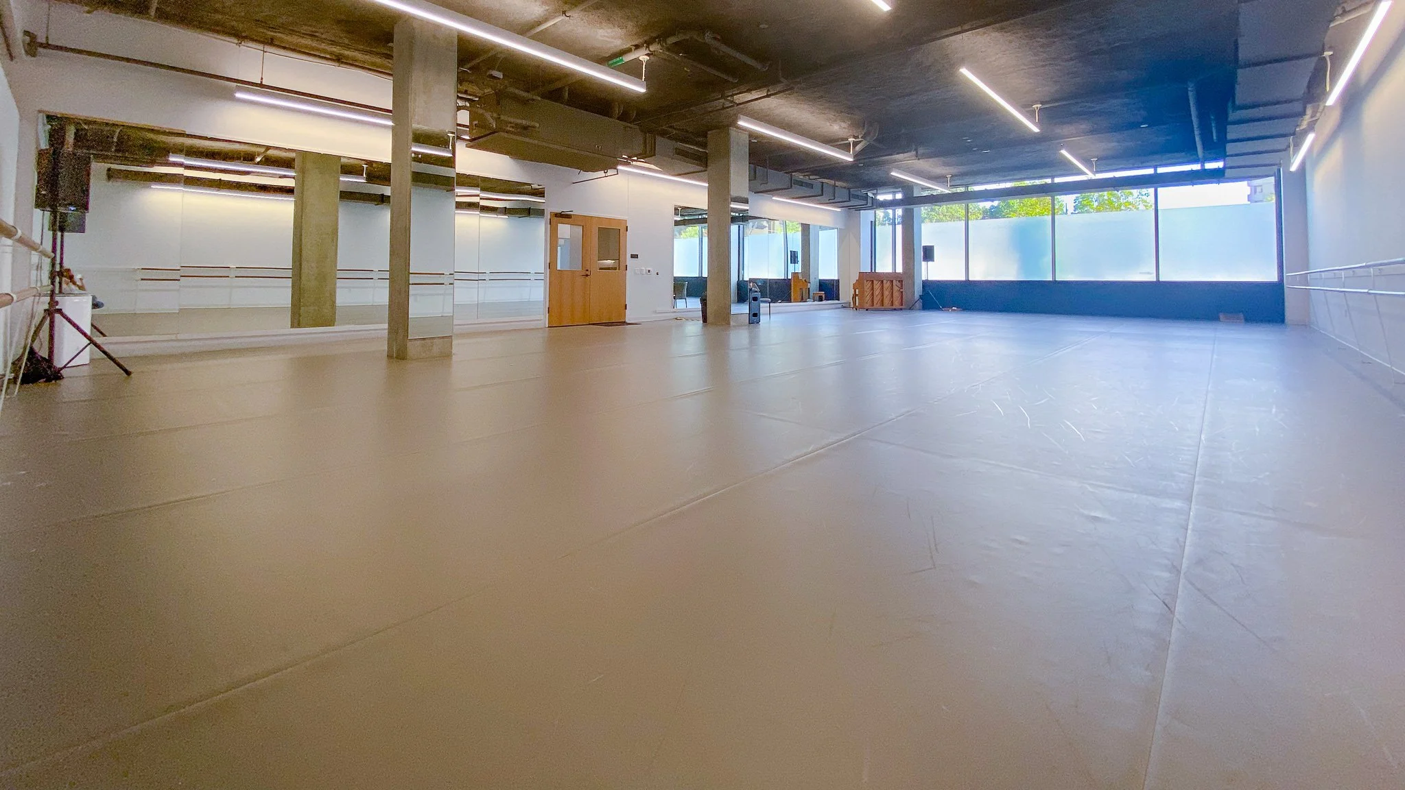 dance studios and breakout rooms for rent