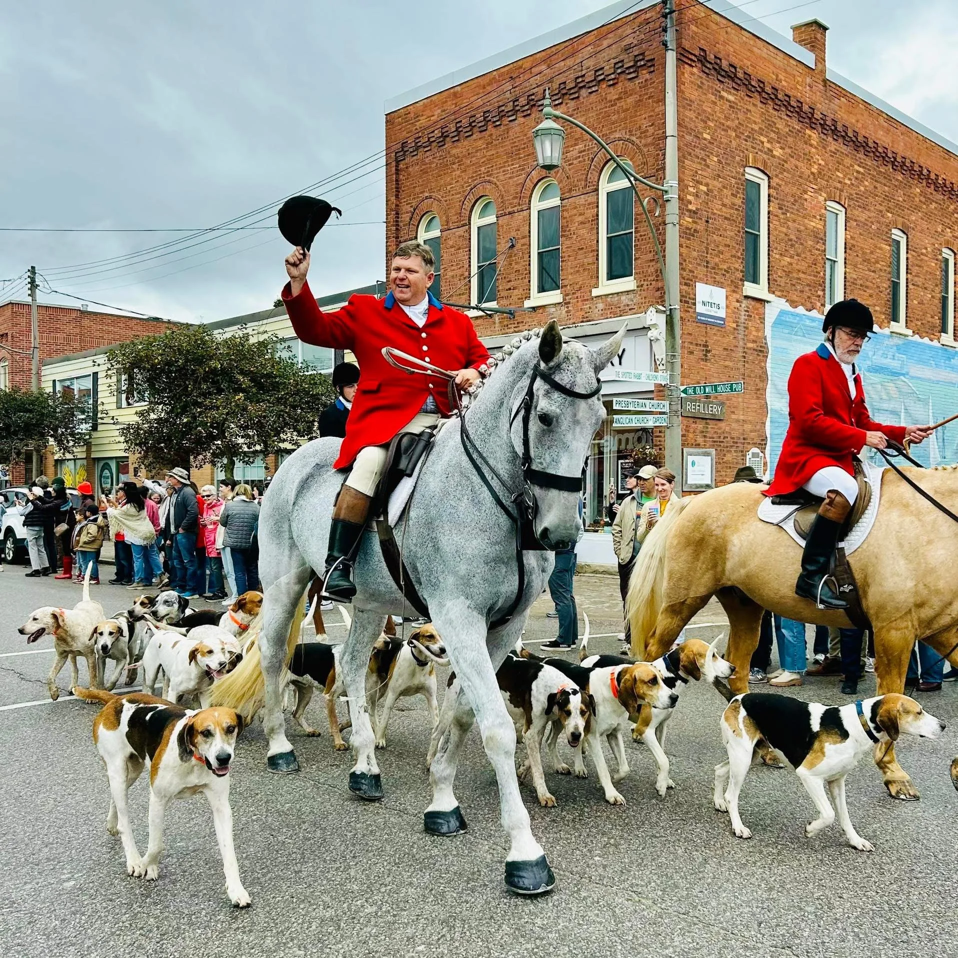 The Creemore Horse, Hound &amp; Harvest Parade