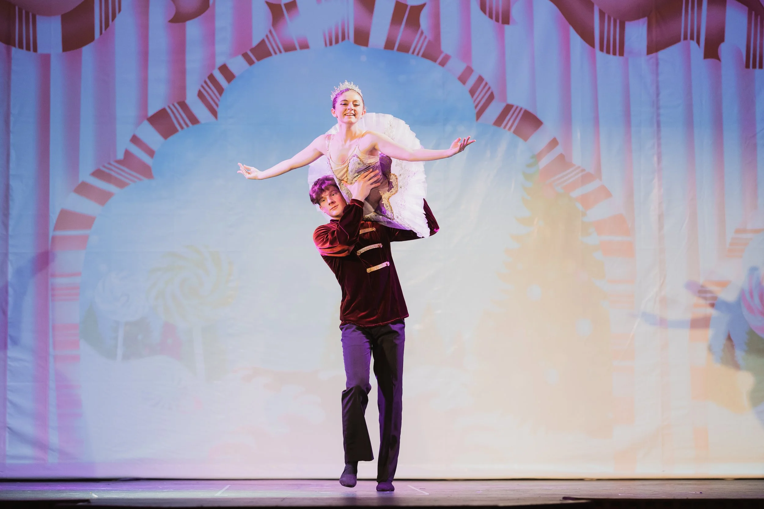 NUTCRACKER24 ACT II-R3SW5814 (1).jpg