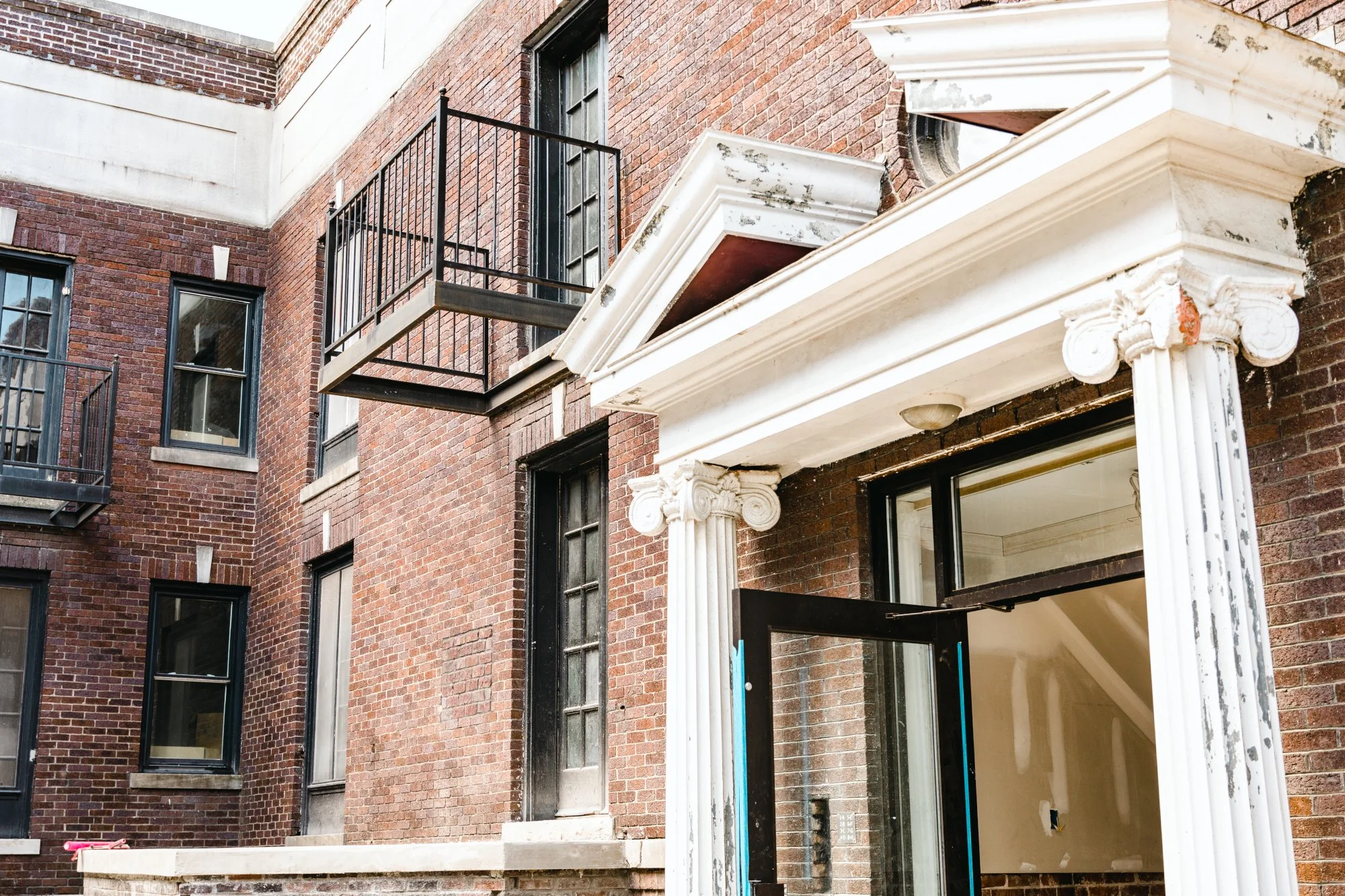 Washington Court — Architectural Renovators