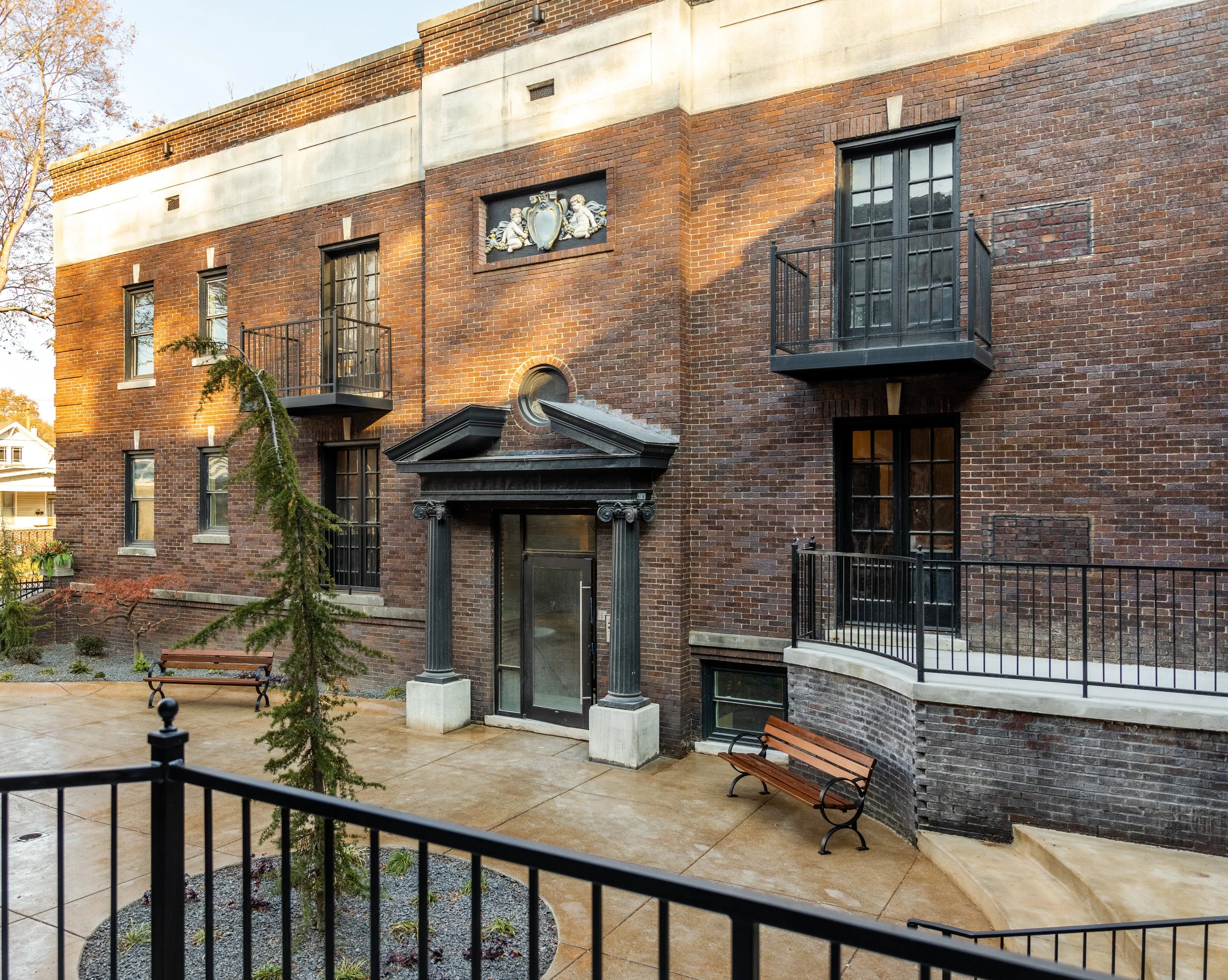 Washington Court — Architectural Renovators