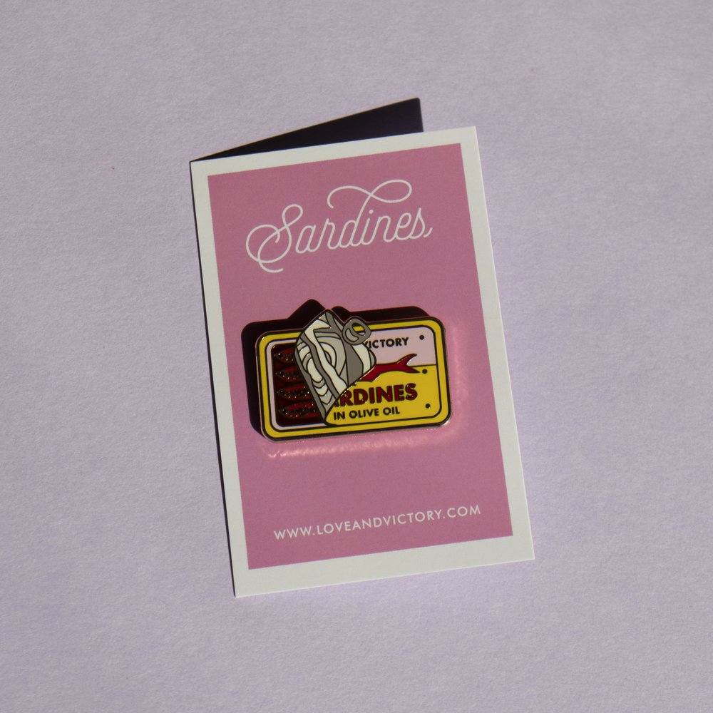 Sardines Pin — Love & Victory