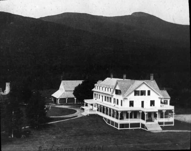 41 p 1886 hotel, Buckley tower far left.jpg
