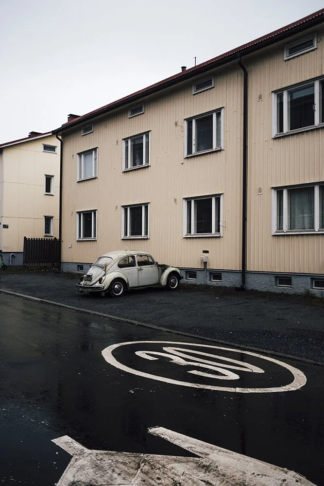 Toivonkatu Tampereen Härmälässä. Kuplavolkkari Härmälässä.