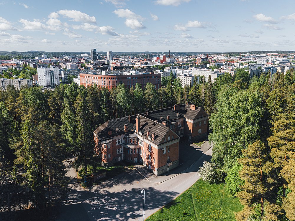 Dronekuva Kaupin sairaalasta