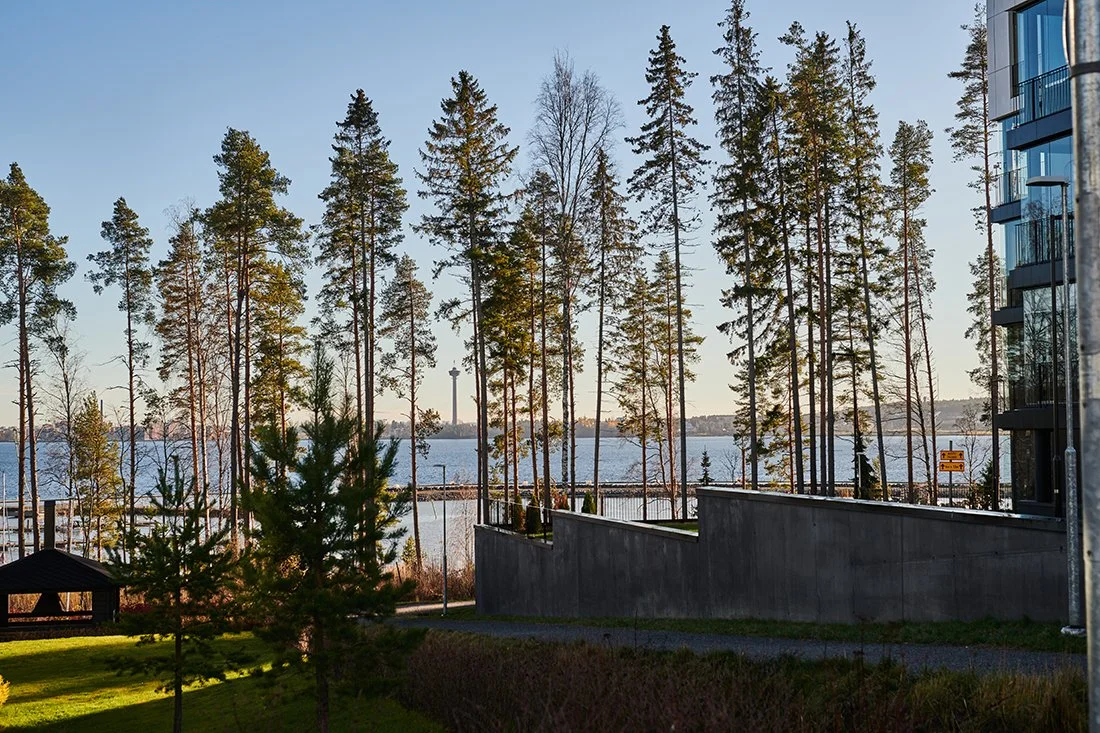 Valokuvia Niemenrannasta. Auringonlasku ja Näsinneula