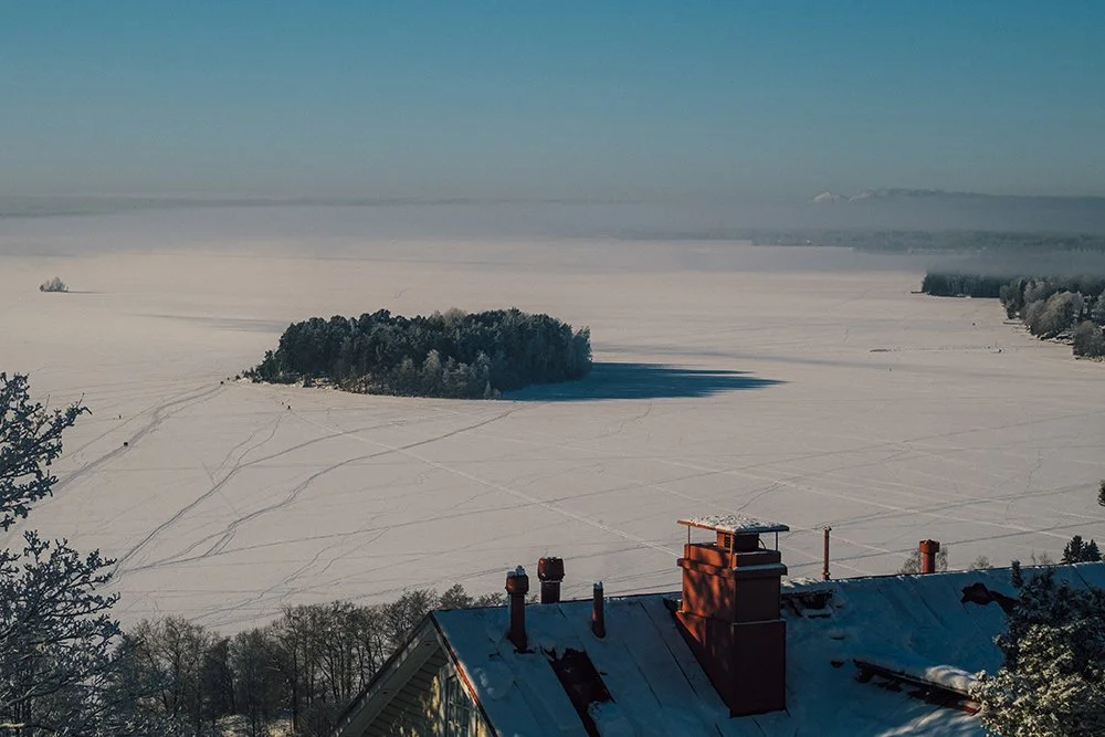 Jääsumua Pyhäjärvellä. Maisemia Pispalanharjulta