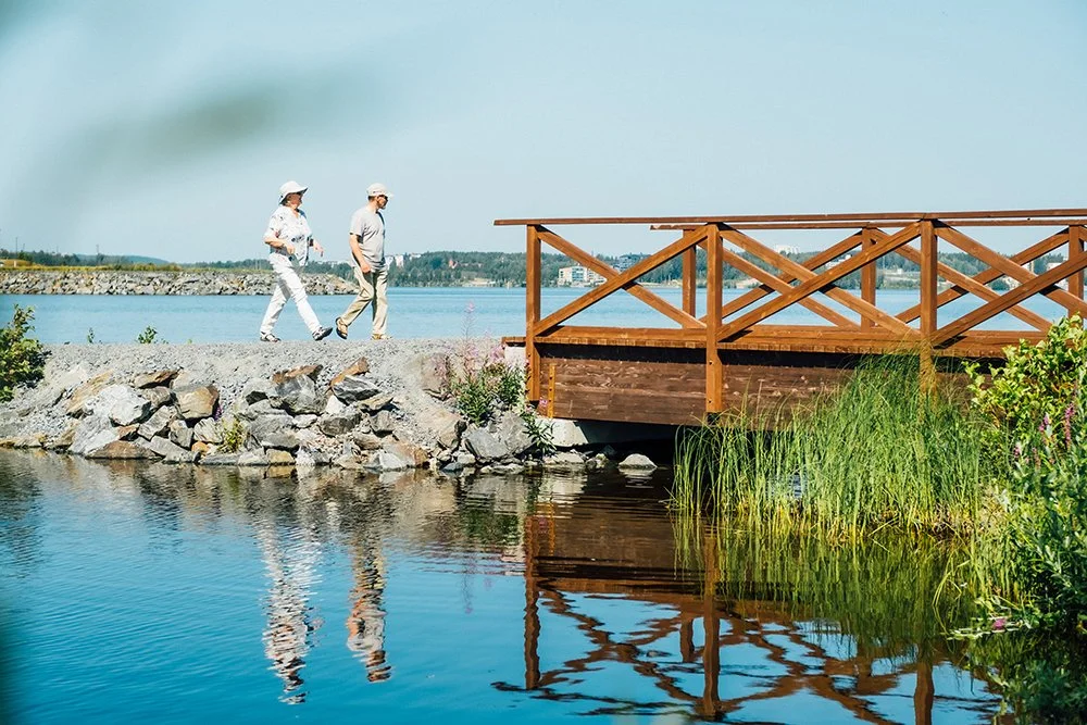 Valokuvia Särkänniemen kaupunginosasta. Onkiniemen laguuni