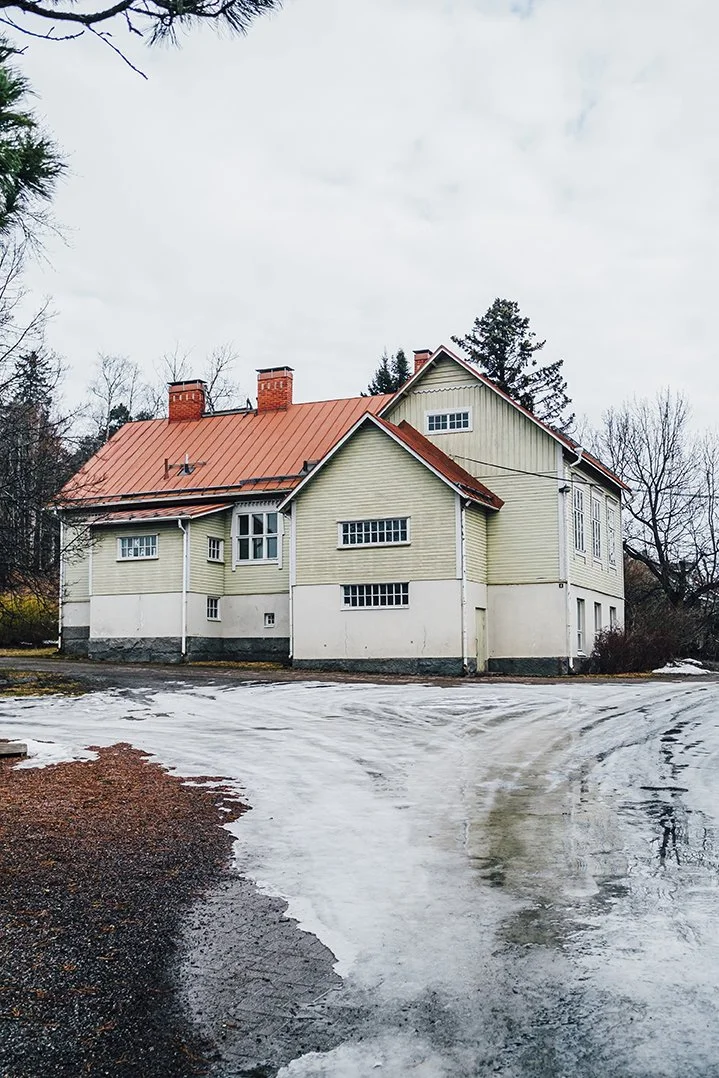 Valokuvia Järvensivun puukoulusta