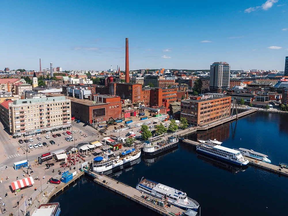 Valokuvia Laukontorilta