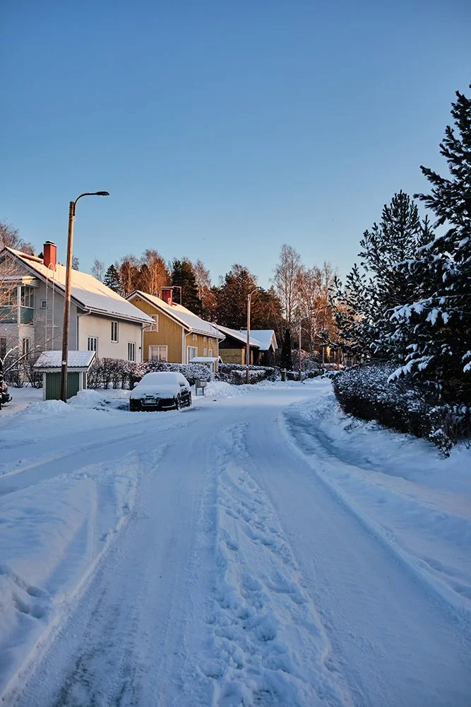 Talvi Tampereella. Omakotitaloja Irjalassa