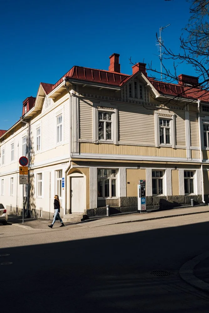 Valokuvia Sukkavartaankadulta