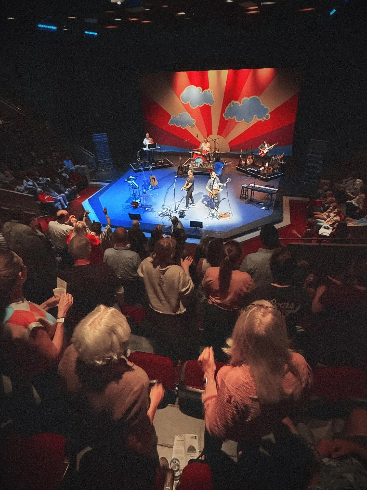 Lawrence KS! Incredible night, great people. Always a pleasure.!