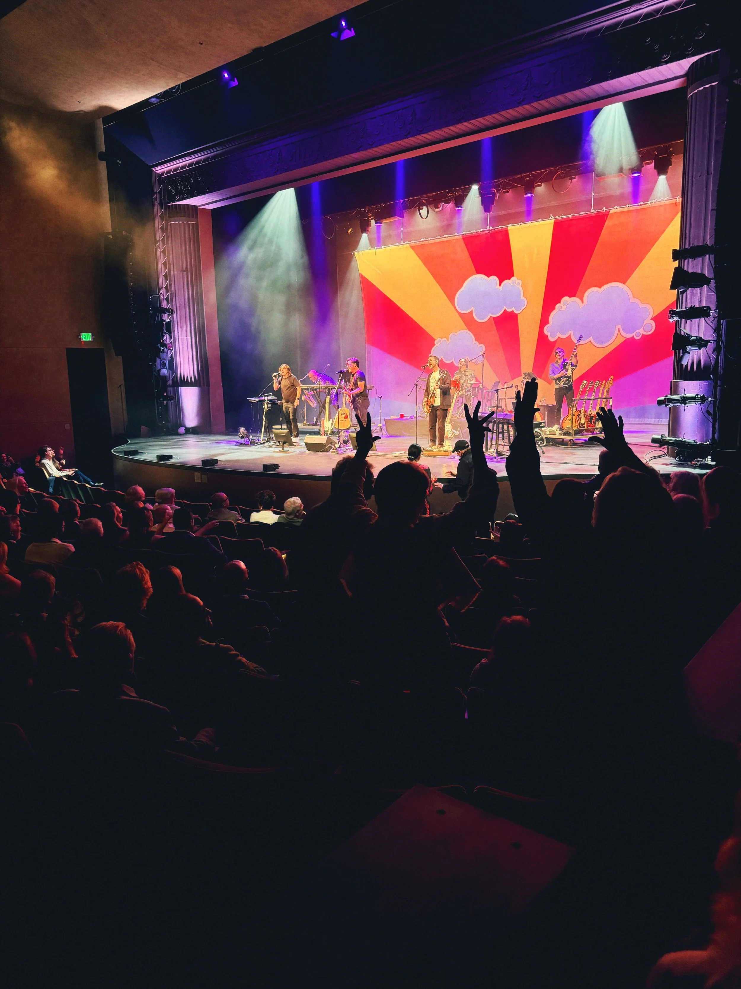 We spent the last show on the tour with the best people in Edmonds WA! THANK YOU for bringing your energy, requests and love!

OMAHAAAAAA we&rsquo;re headed home for you! We&rsquo;re back at the Slowdown Nov 27- Dec 29. Get tickets at billymcguigan.c