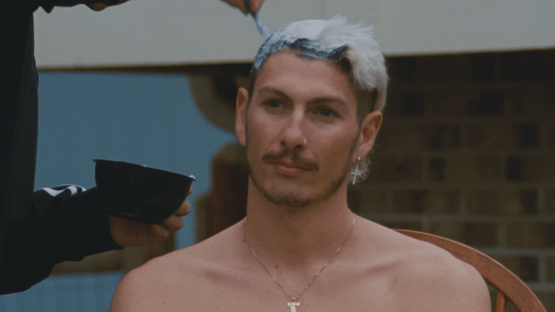 adidas___tinman_elite_documentary_v1 (1080p).gif