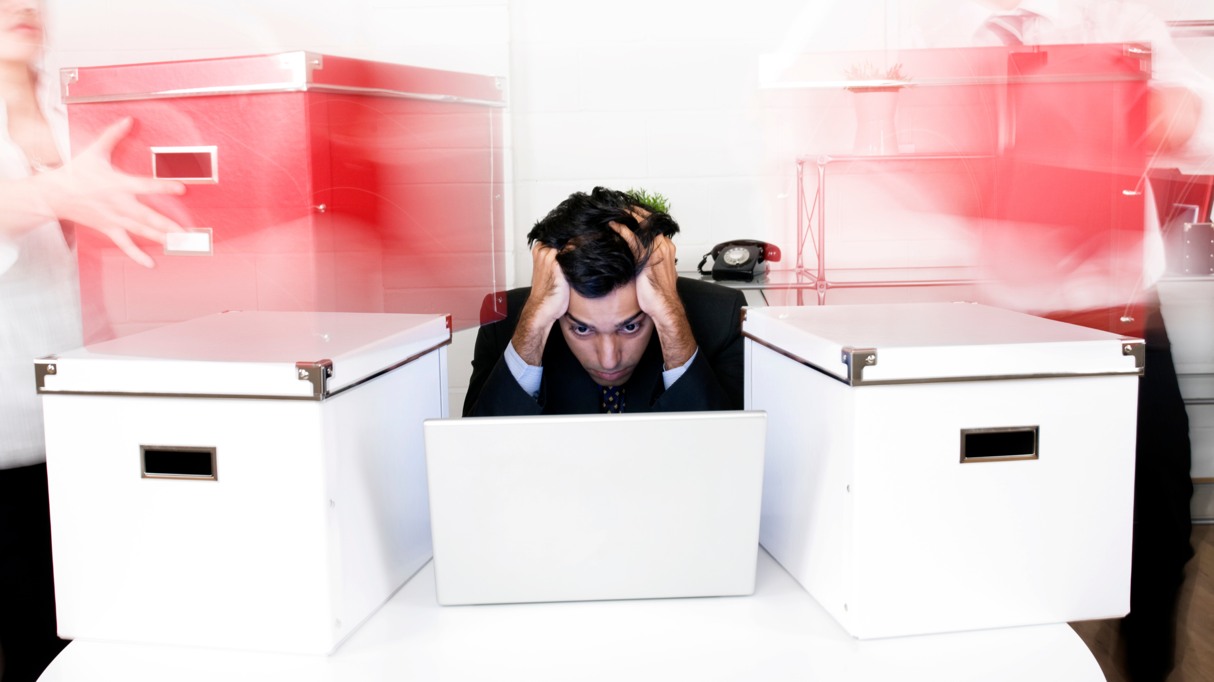 Gérer la charge de travail : 3 leviers pour prévenir l'épuisement et les RPS