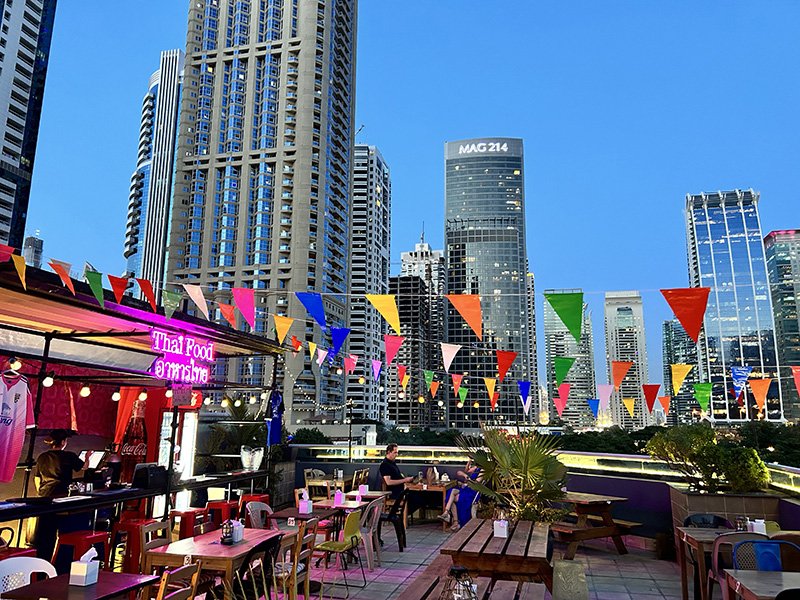 cafe-isan-JLT-terrace-armada-thai-restaurant-dubai-sm.jpg