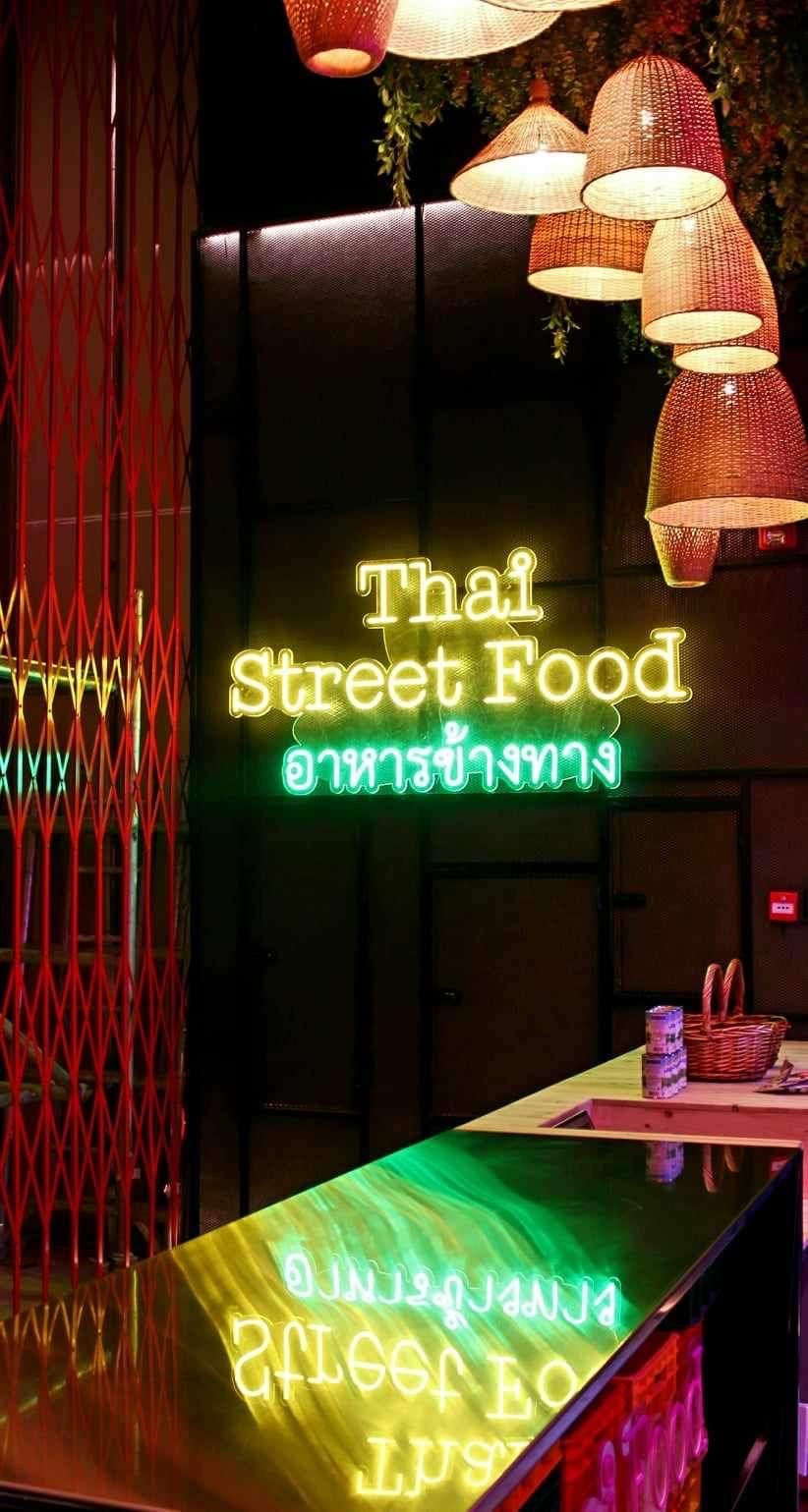 1.thai-street-food-cafe-isan-jvc-dubai-circle-mall.JPG