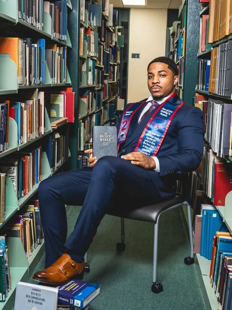 I love to see a first generation grad, setting the standard for generations to come. Congradulations king! 🥳

As always, thank you for choosing Stamp&rsquo;d by Yaya to bring your stole vision to life 💛

#faualumni #classof2025 #haitiangrad #gradua