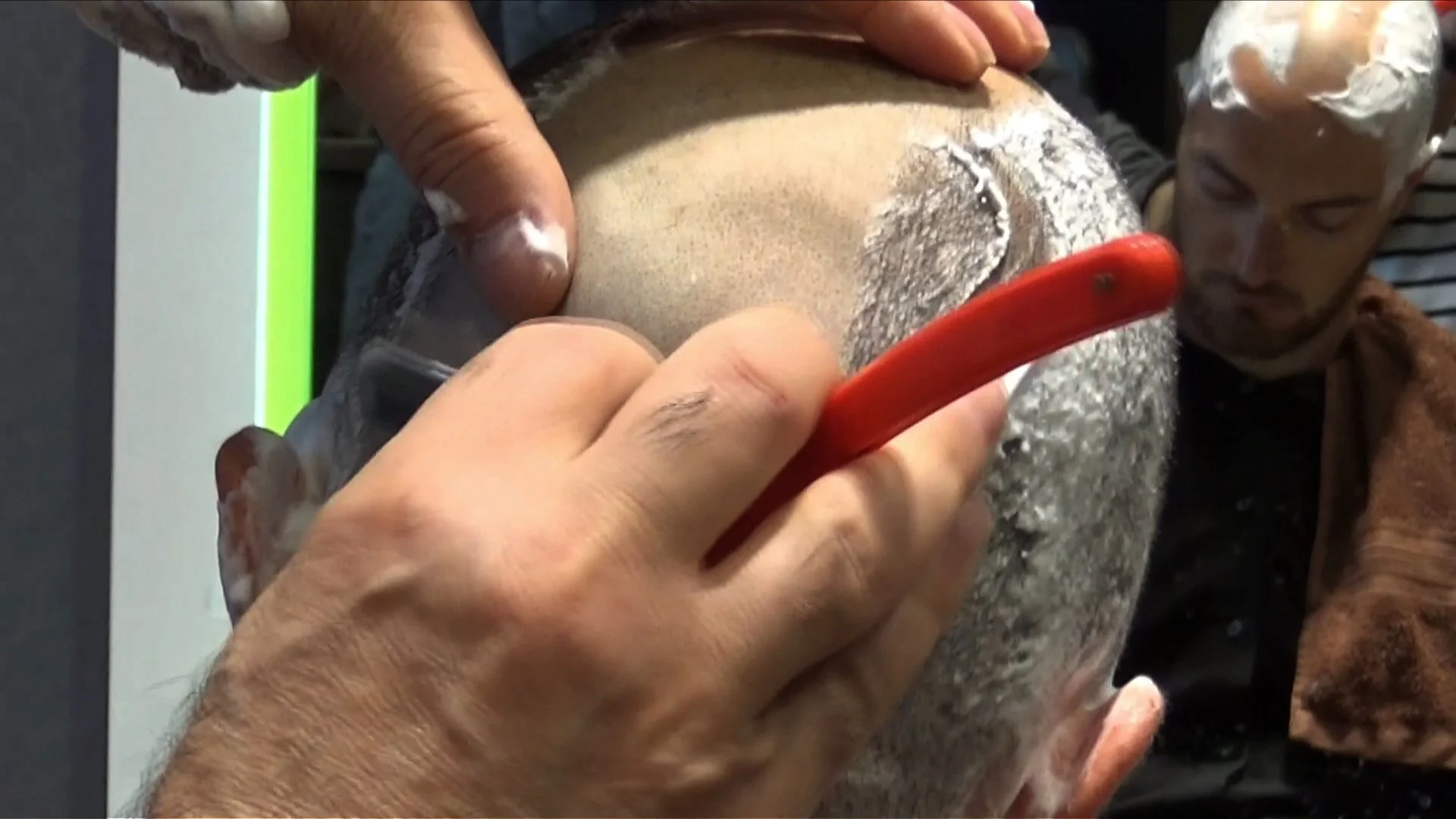 Haarwerke - Still1.jpeg