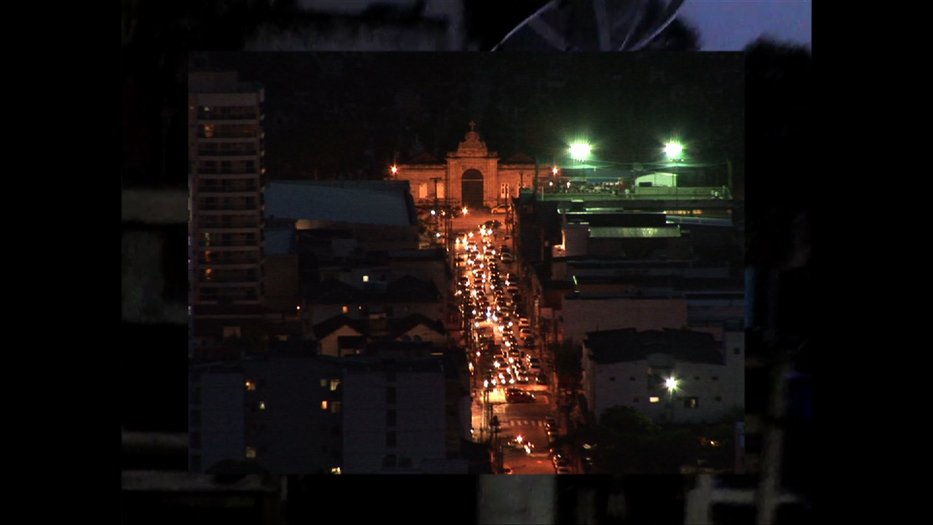 B A cidade fora still2.jpg