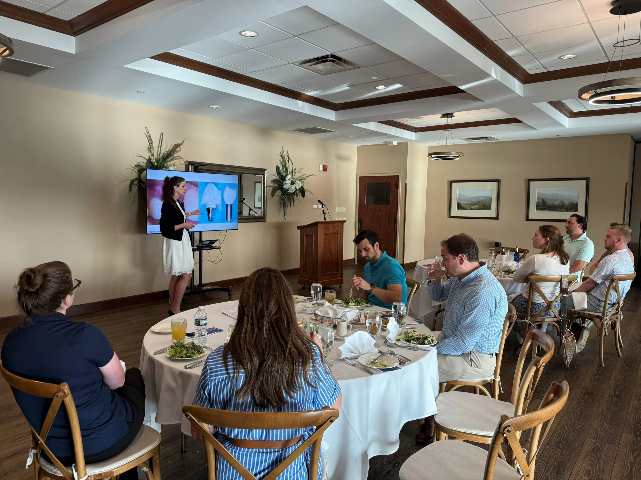 Best Philadelphia Dentist - Dr. Eva Anadioti