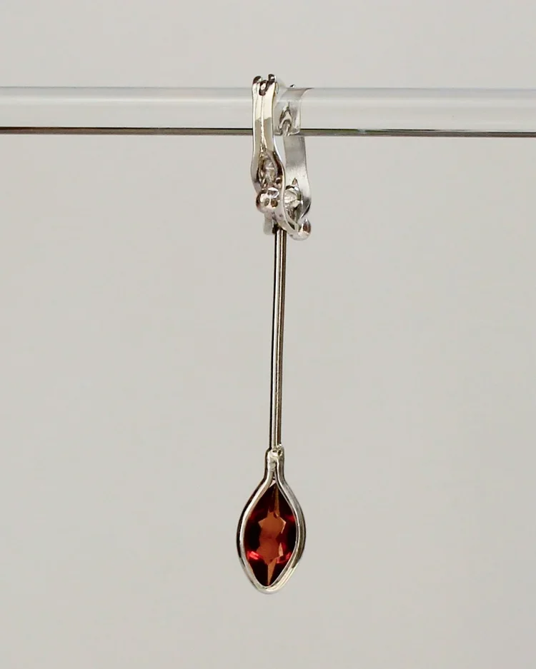 y-split+and+wavy+hoops+gems+glass+links-281-2.webp