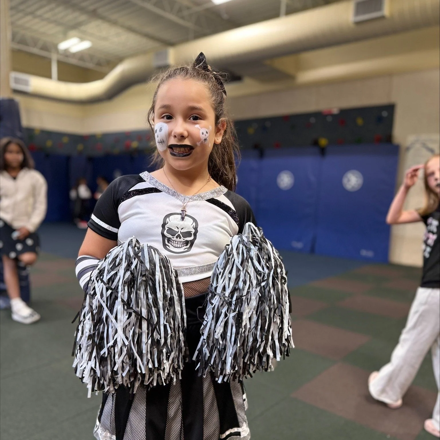 Happy FriYAY!

Here&rsquo;s a little Flashback Friday to Halloween week, when our School Age Care (SAC) students had a blast teaming up with Art Haven on a buoy-painting project&mdash;and proudly showing off their costumes while they worked!

#ArtHav