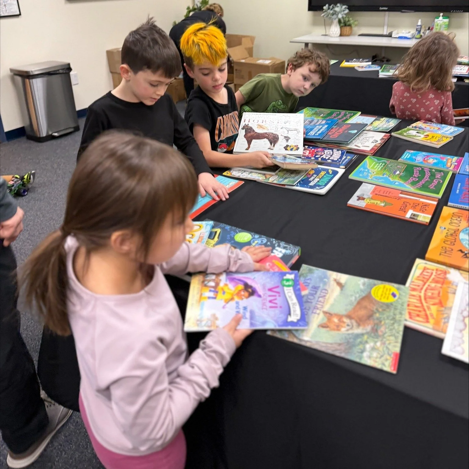 Happy FriYAY! 

Pathways for Children held our semi-annual Book Fairs this week! 📚

Pictured are some of the School Age Care (SAC) students exploring the many book options and discovering new stories to enjoy.

A heartfelt thank you to everyone who 