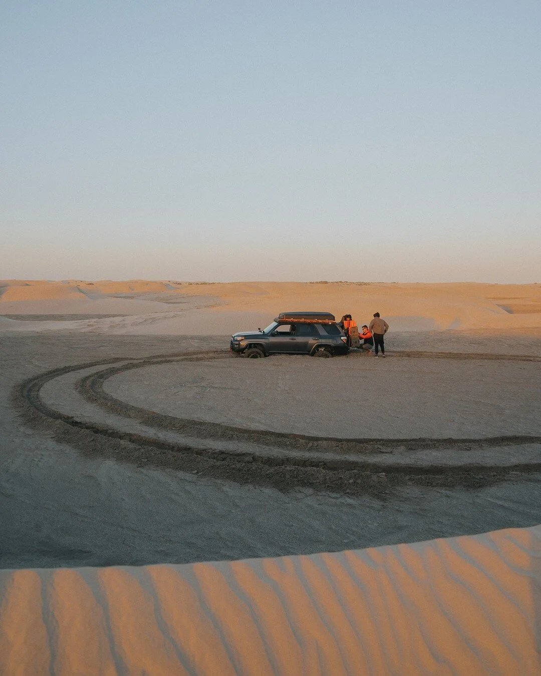 Imagina una aventura en lo que todo salga bien... creemos que cuando hay problemas o dificultades que se pueden resolver en equipo, las experiencias se disfrutan mucho m&aacute;s.

La naturaleza nos demuestra lo vulnerable que somos y a veces, el cam