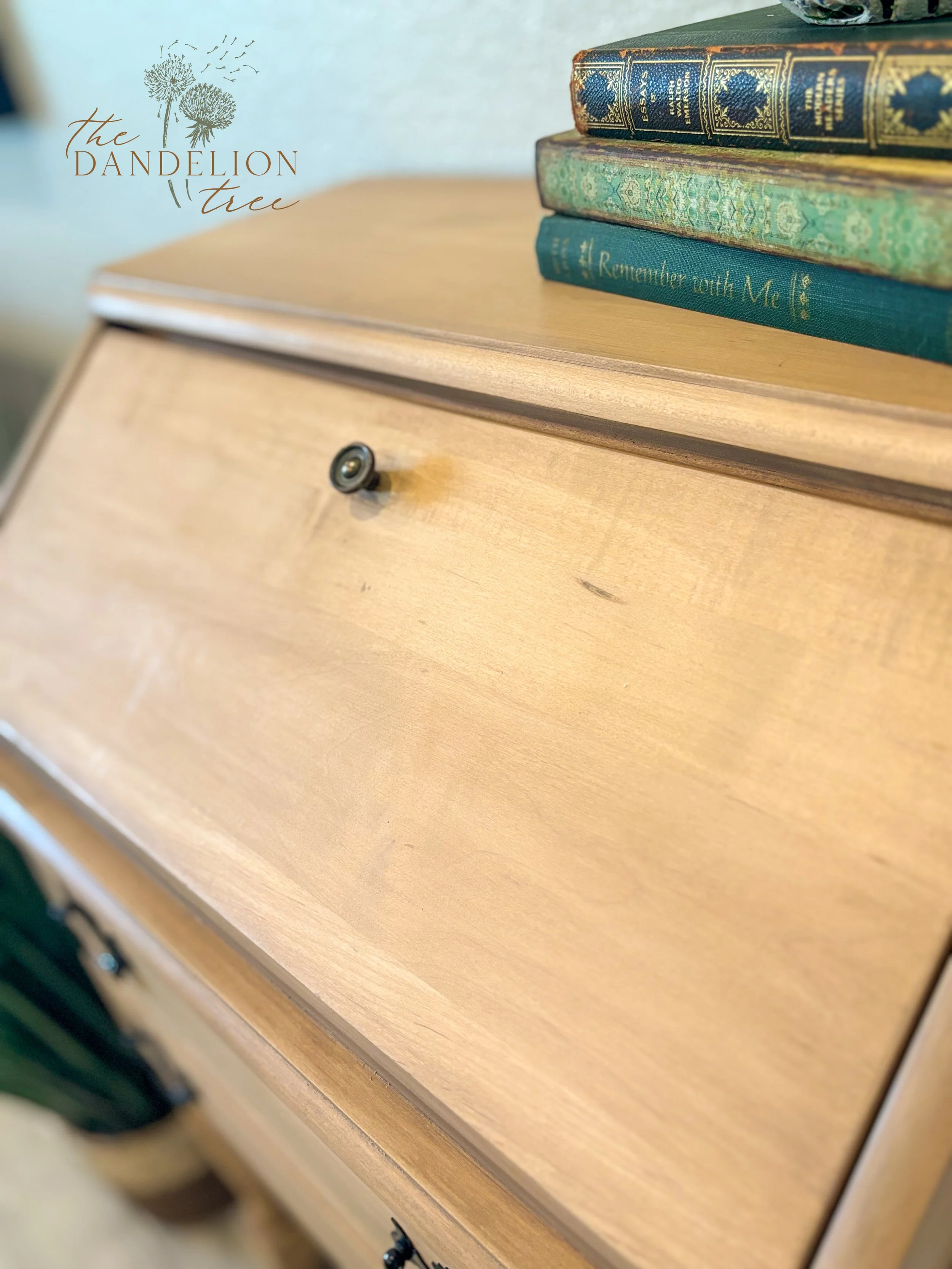 Secretary Desk Restyle