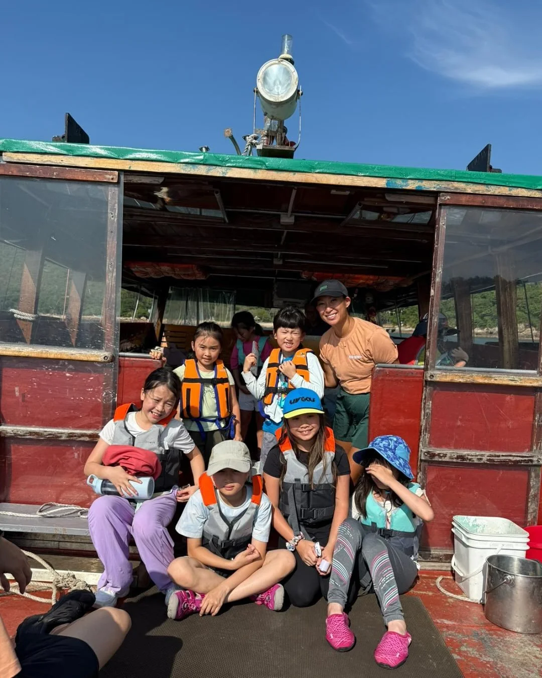 Scenes from an all-girls Young Shedders overnight camp at The Shed Retreat at Mong Tung Wan Island.
 
Moments of independence, collaboration, and connection — all in the rhythm of nature.
#TheShedHK #YoungShedders #meweandus #handsonlearning #