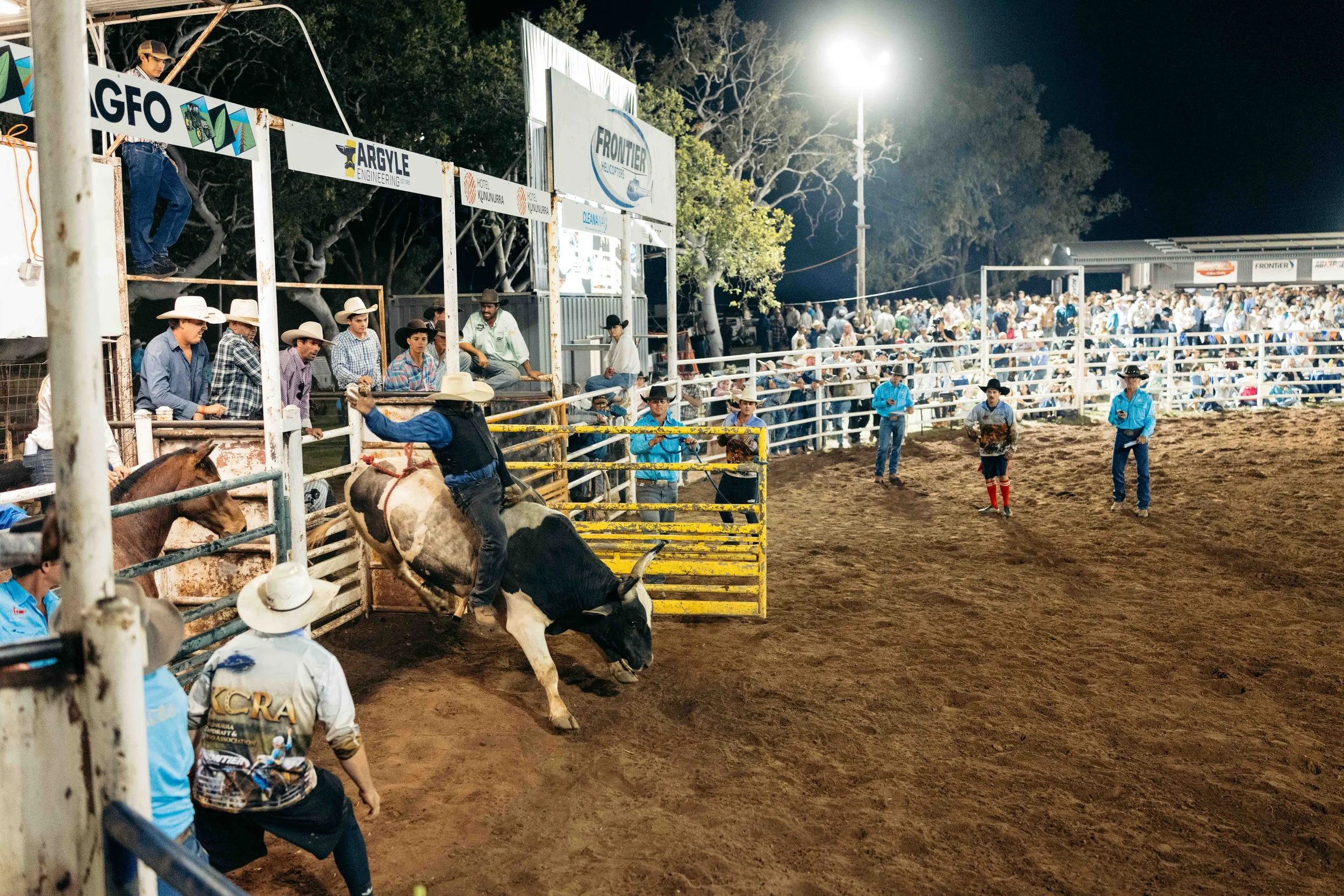 Rodeo -98-98.jpg