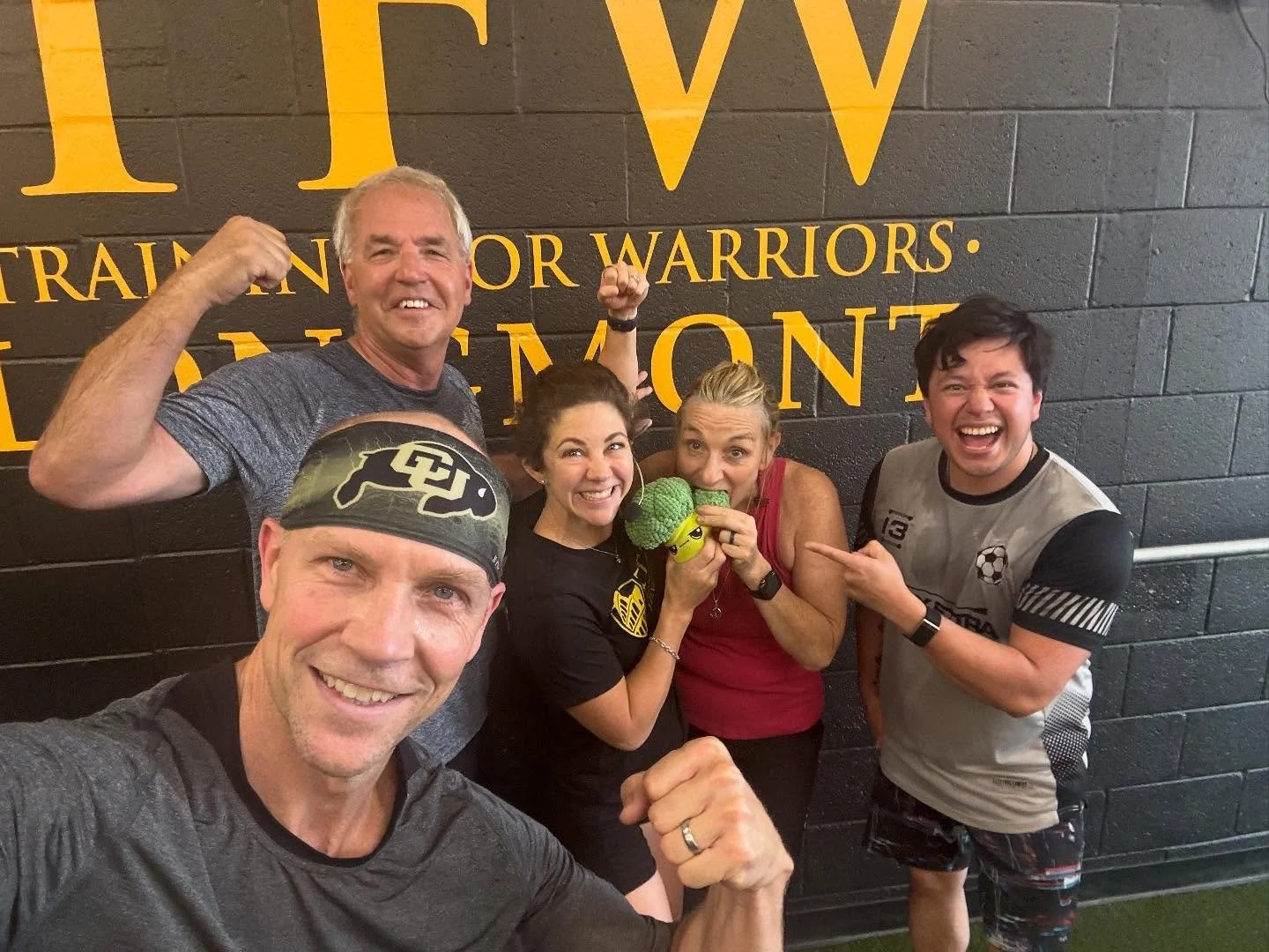 Functional fitness at TFW is for&hellip;

👉🏼 the mom who wants to get back in shape after having kids

👉🏼 the dad who doesn&rsquo;t love his dad-bod

👉🏼 people who need to de-stress

👉🏼 people who need a positive community 

👉🏼 grandparent 