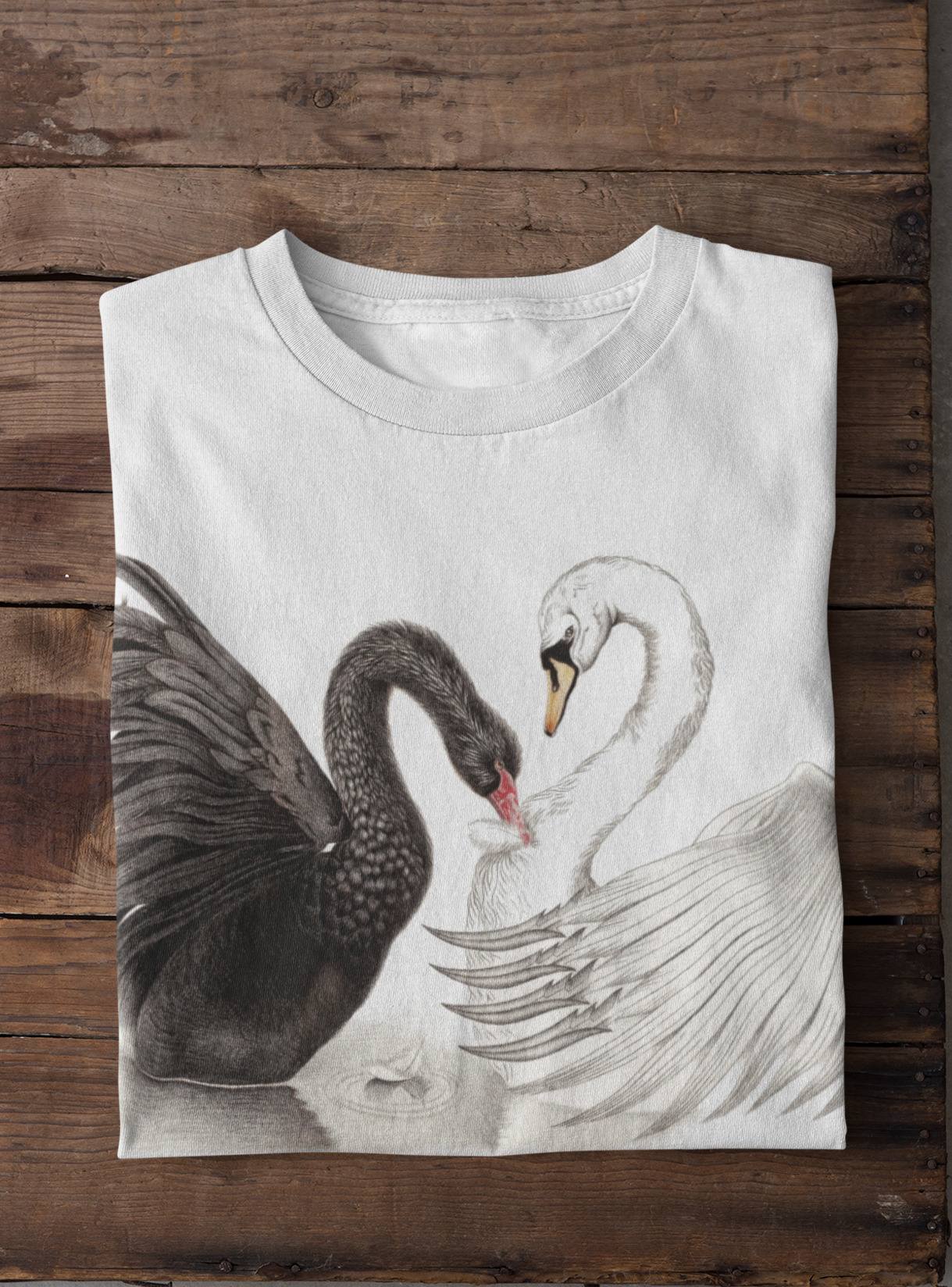 SWANISH |  T-Shirt