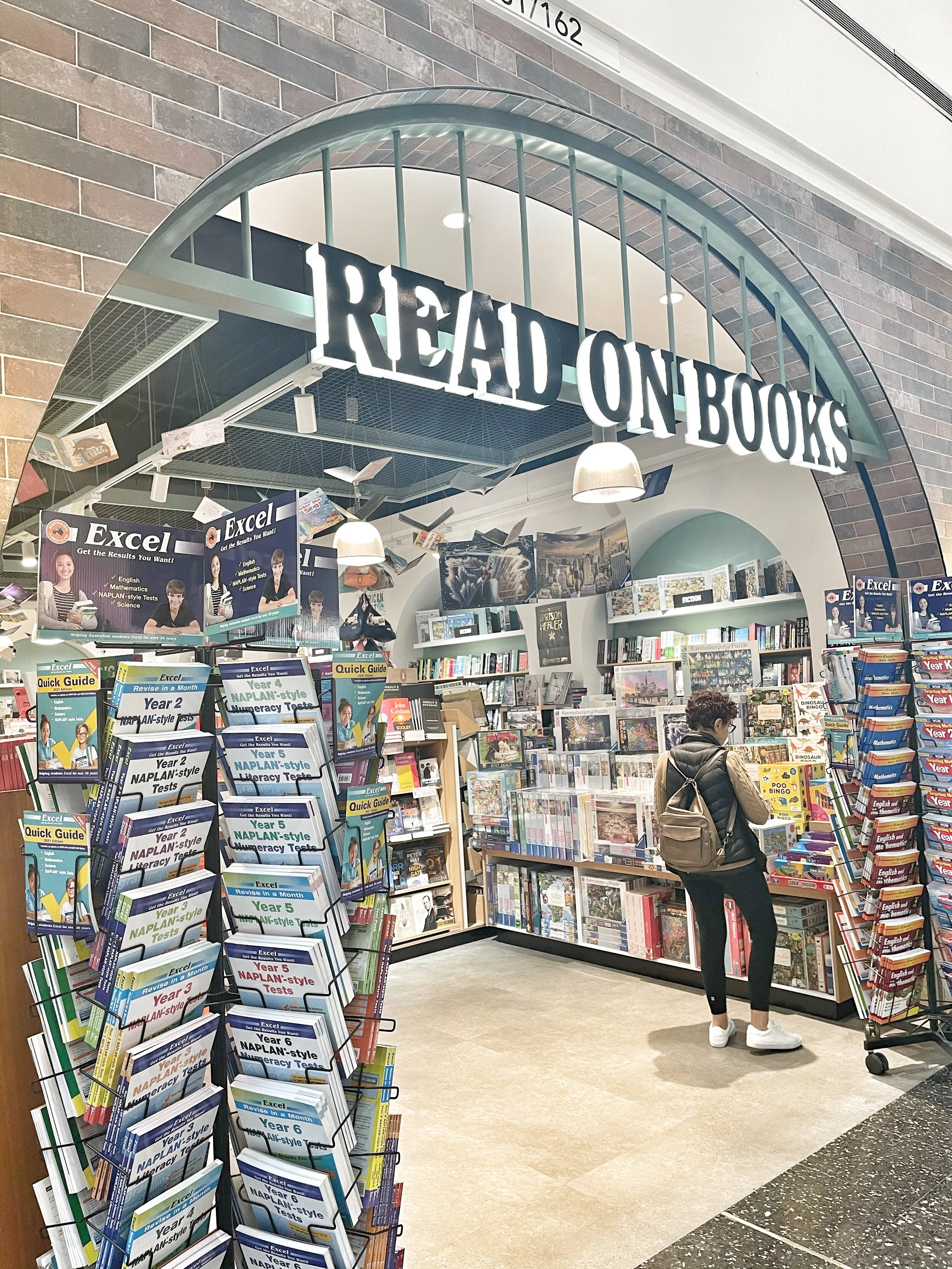 read on books.jpg