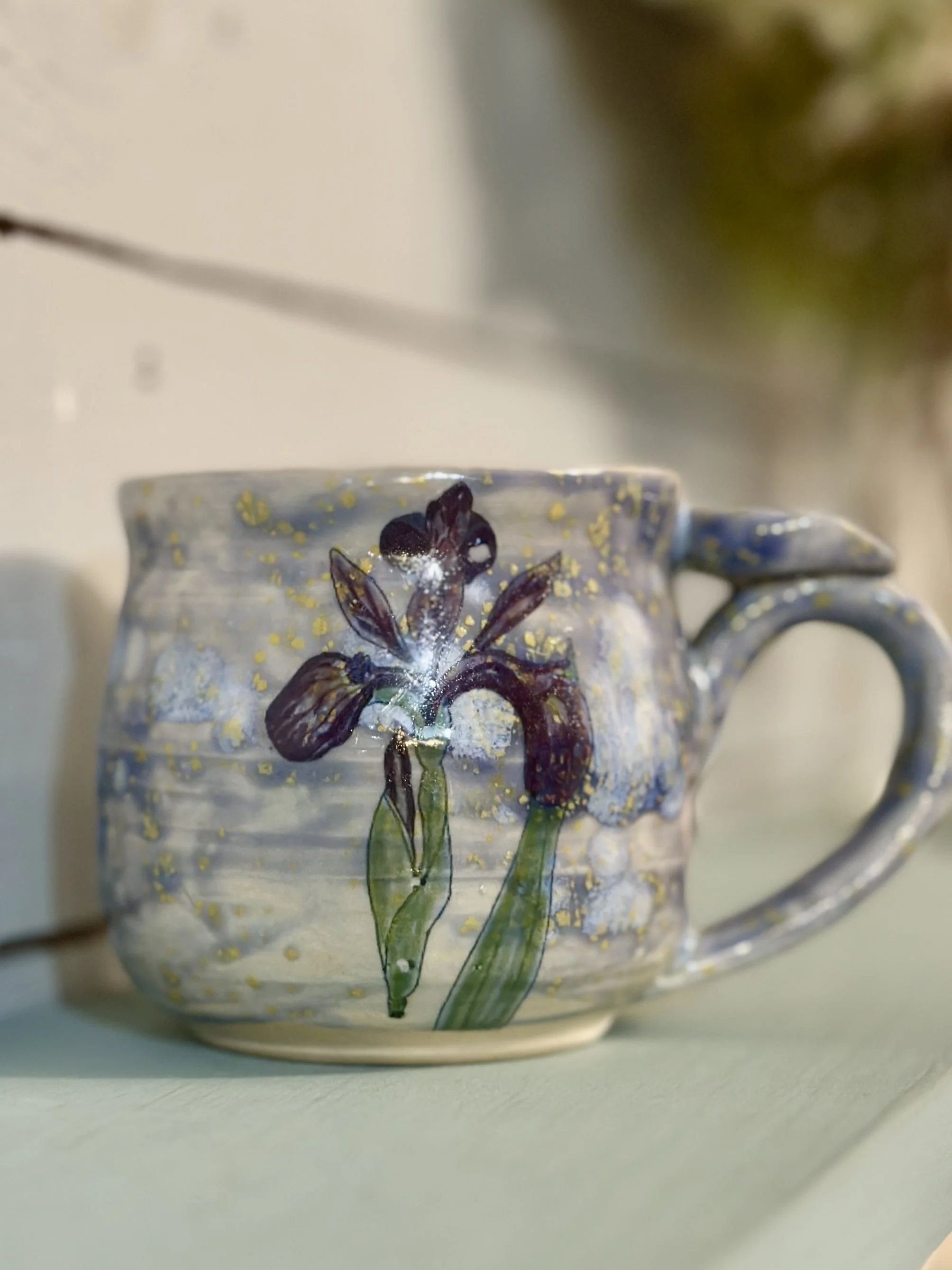 Lilac Splash Iris Large Mug