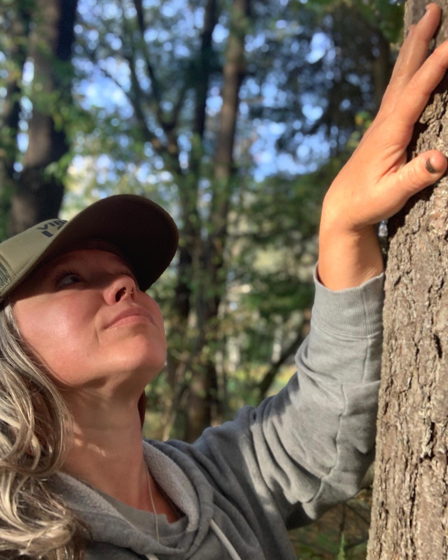 I can feel it ALL.

Even when it&rsquo;s heavy + grief filled, I can still access joy + get grounded. 

You can too.

Contact with nature helps me stay grounded + joy filled. It&rsquo;s also an essential aspect of the postpartum care I provide - whet