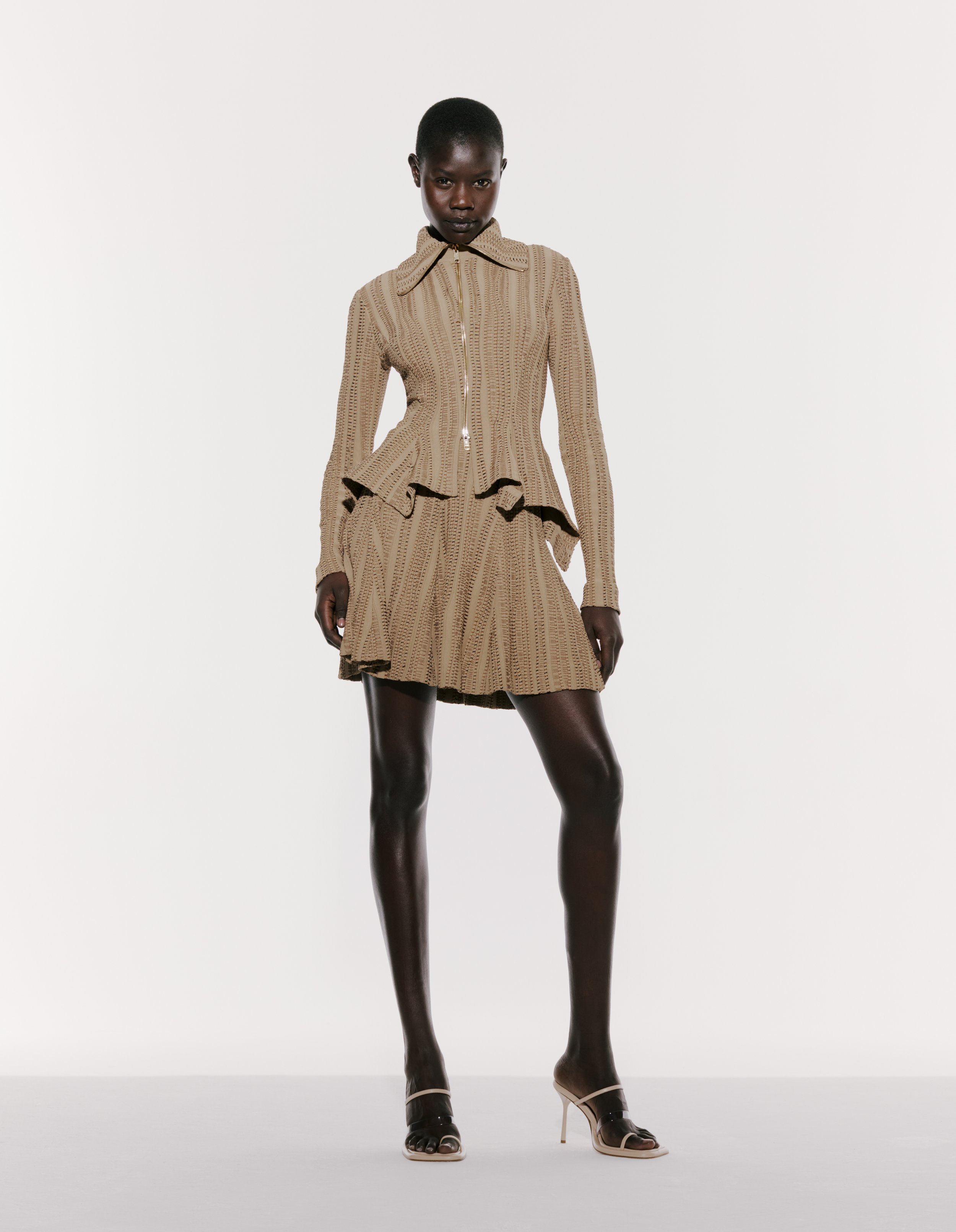 LOOK 01 6.jpg