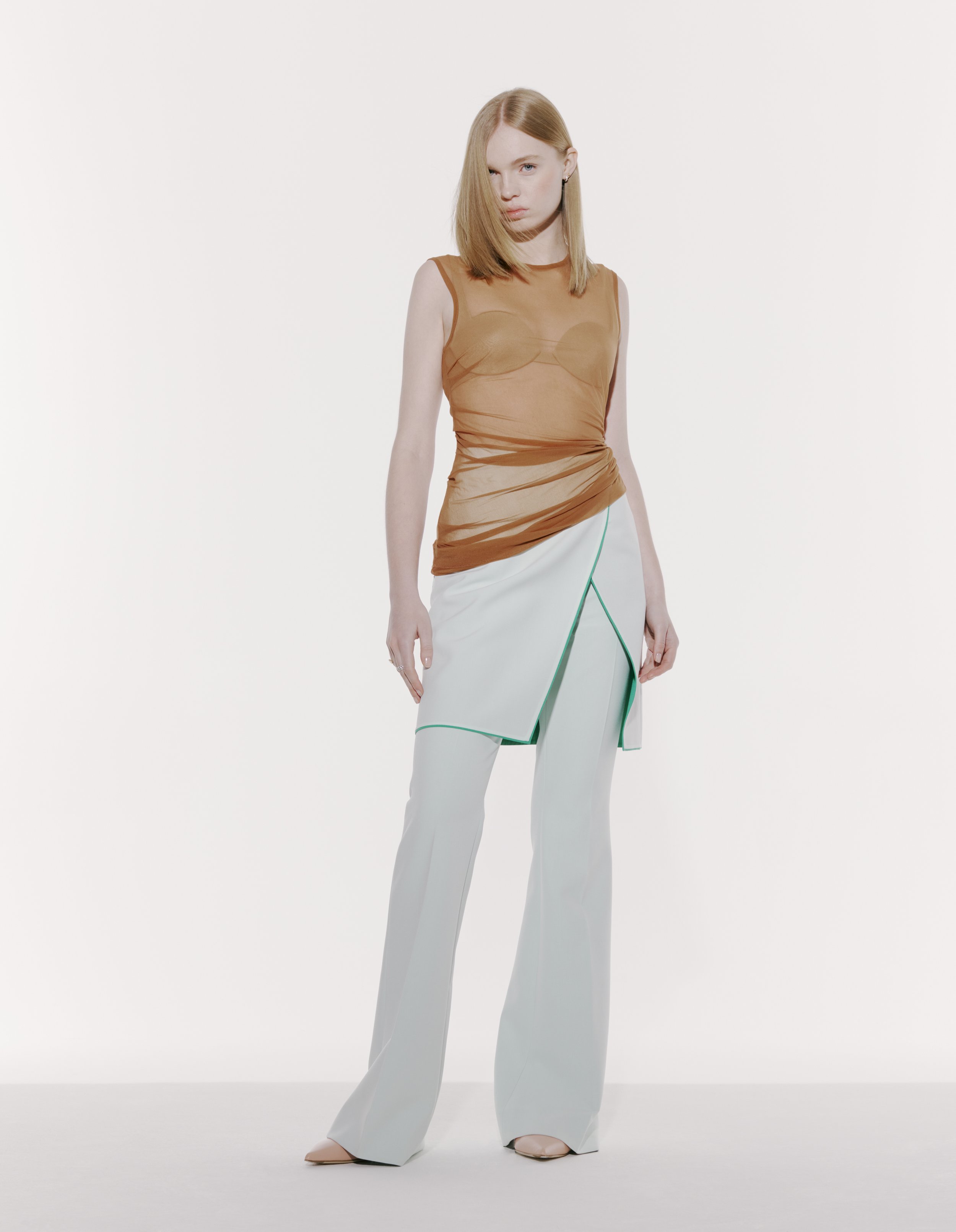 LOOK 02 90.jpg