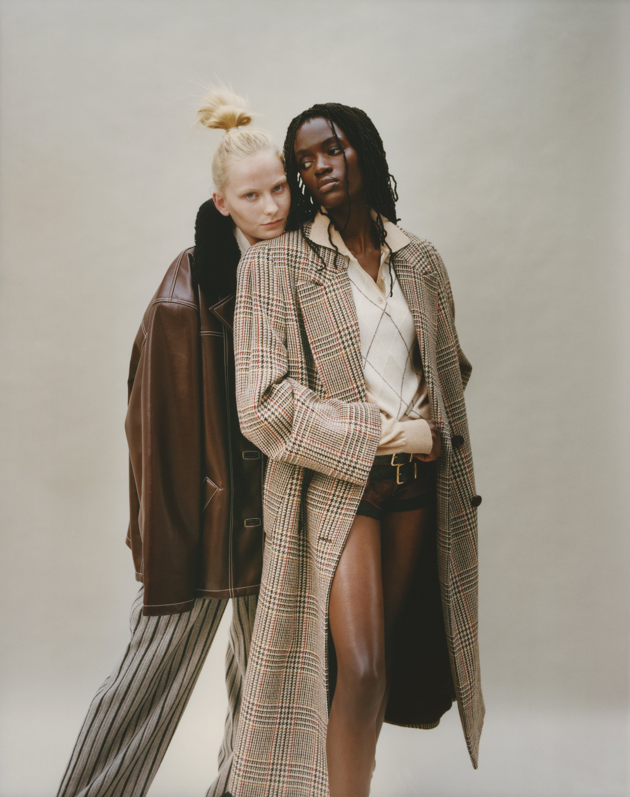 2dm_mgmt_MS_PH_Glass_Mag_AW22_FINAL_RGB_02.jpg