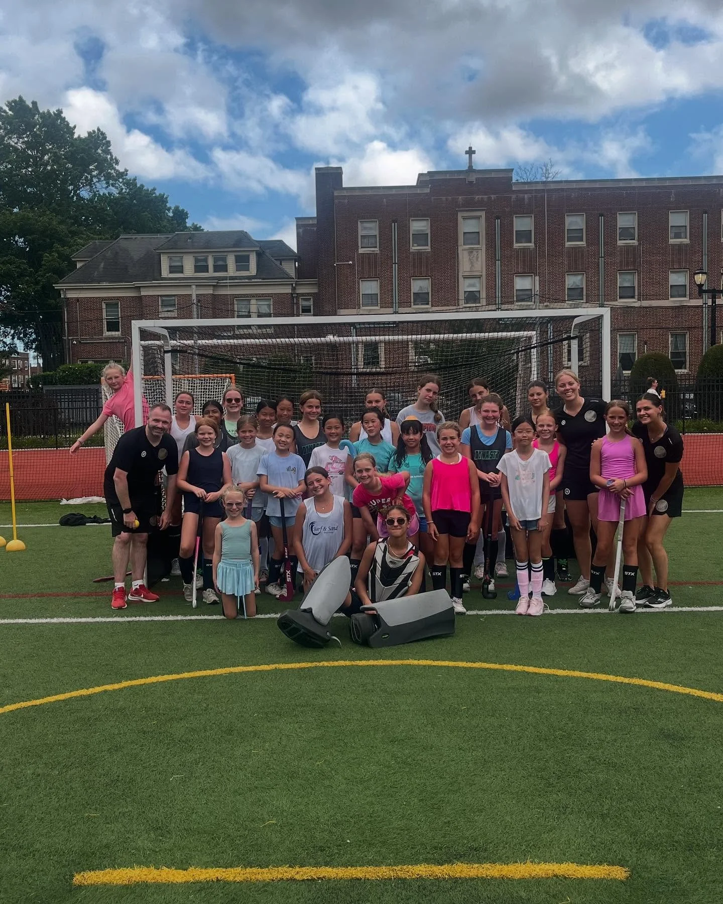 πDynasty Field Hockey Long Island π
We just wrapped up our first camp at Long Island, and the kids were absolutely amazing! We’re so impressed by the incredible progress they made in just a short time. Huge thanks to Dynasty for having us &
