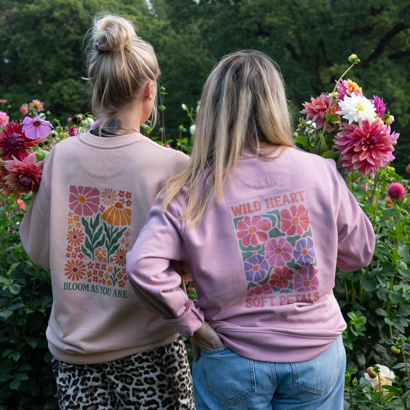 So excited to say that these are FINALLY online now!!! 

Get 10% off yours with code: flower10

A couple are still on pre-order but these will be shipped in a few days time 🤗🥰💞

A massive thank you to @gratton_and_lund for being my amazing model, 