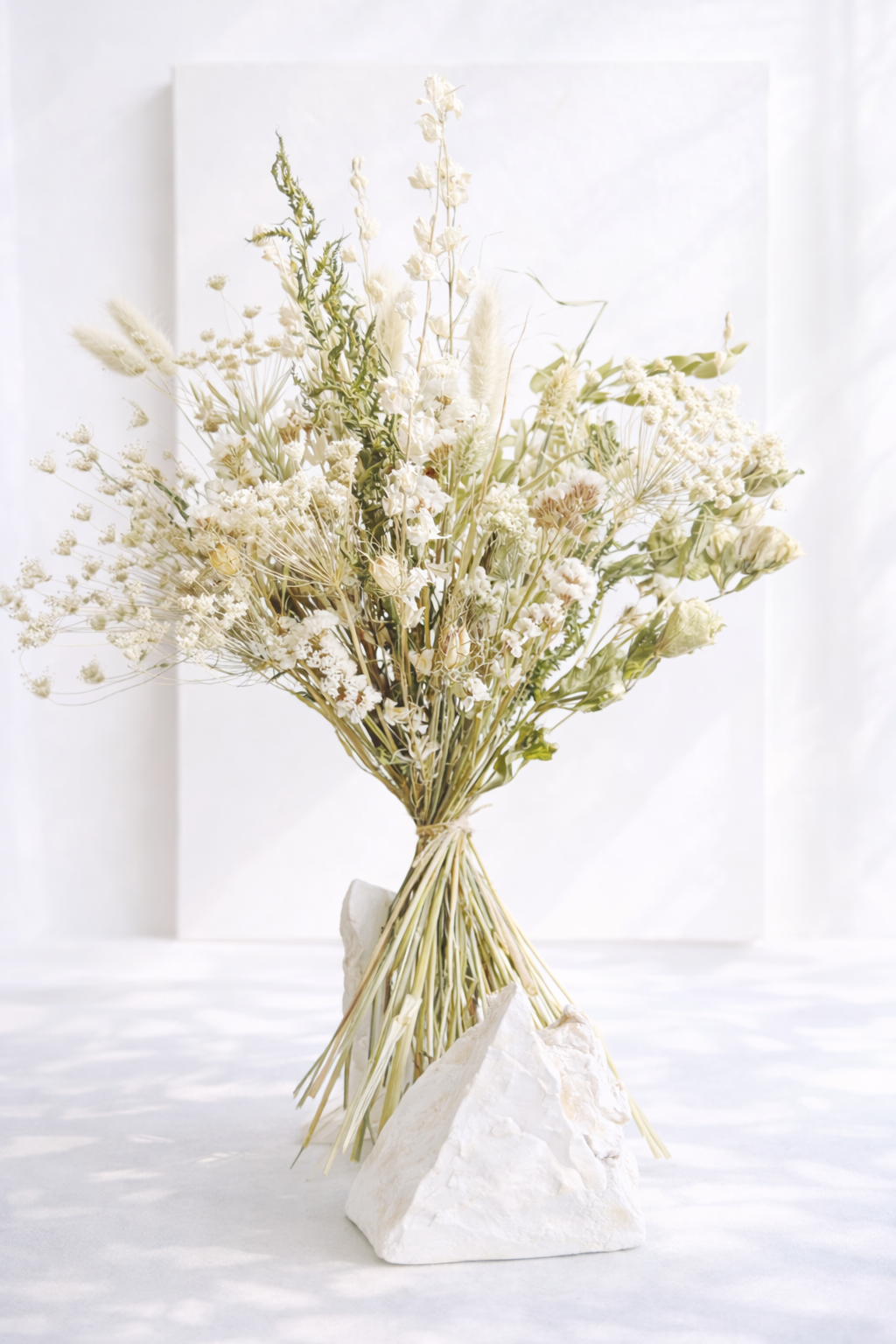 Luxury Dried Flower Bouquet - Frost