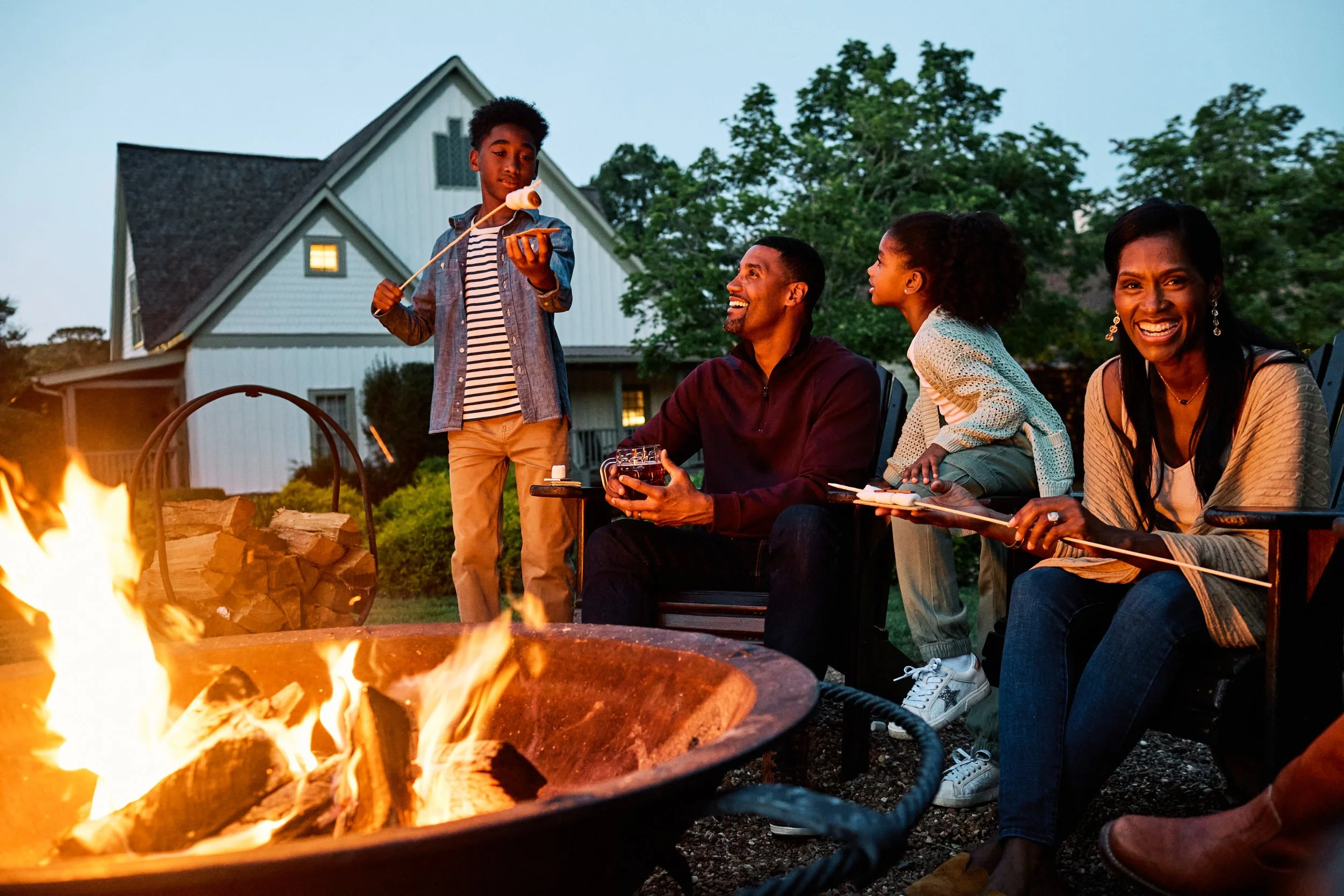 Family & Couple - S'mores at Firepit_Secondary (38).jpg