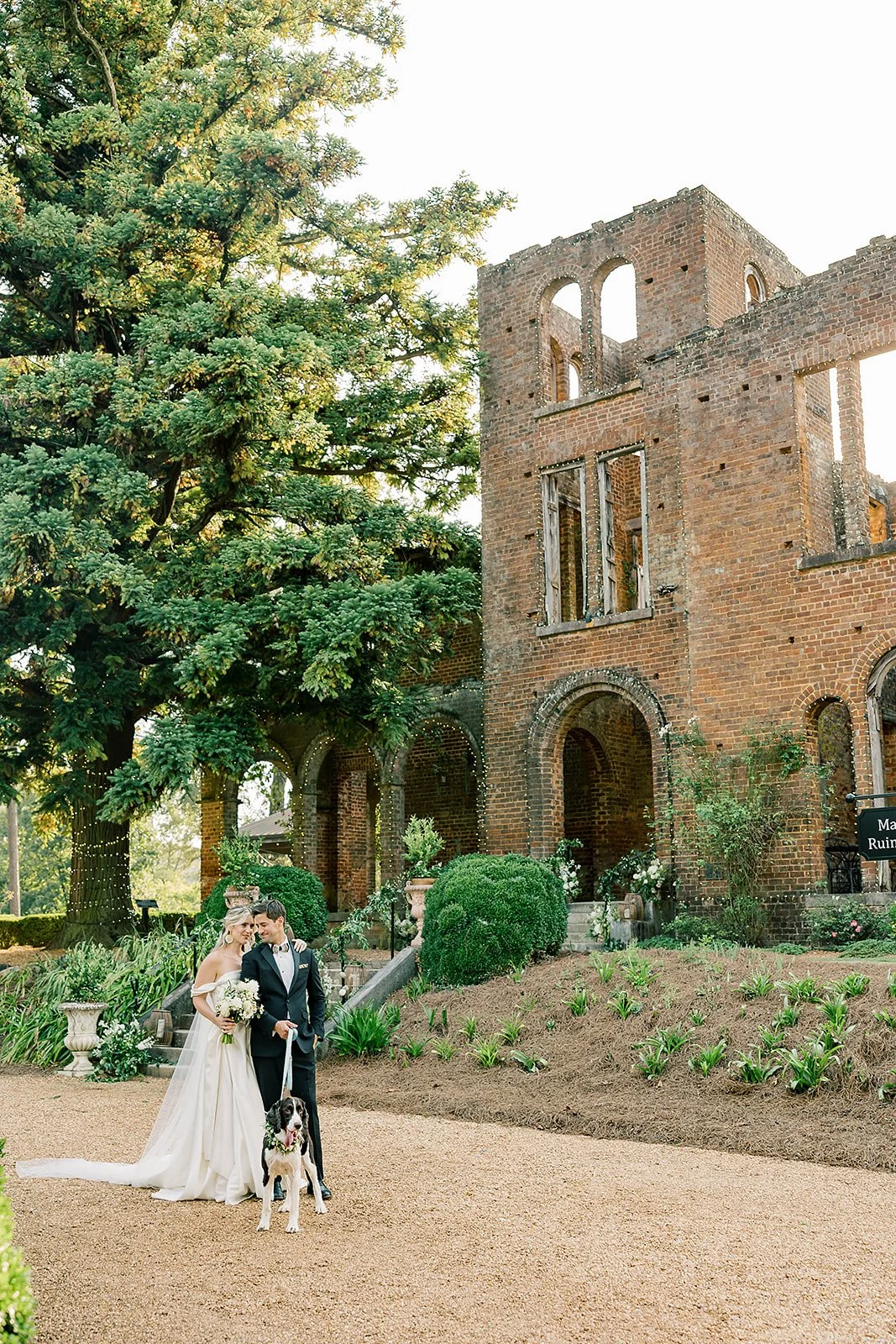 RINBRN_Barnsley Manor Wedding 10 (11).jpg